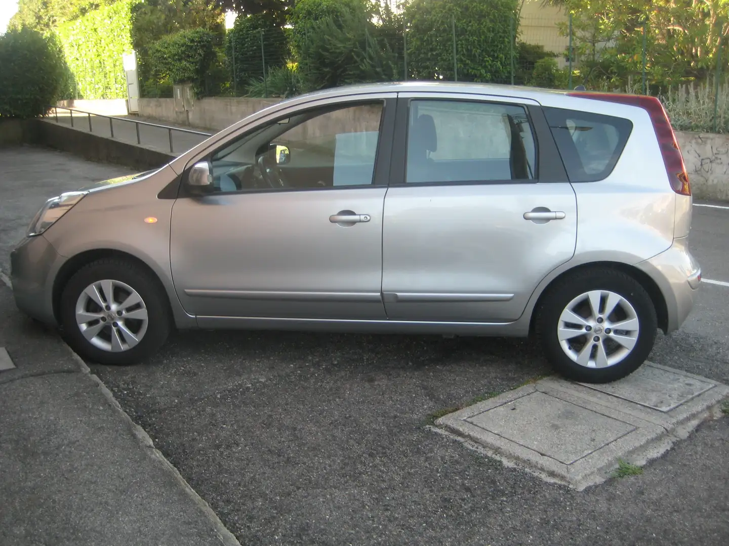 Nissan Note Note I 2006 1.4 16v Acenta Argent - 1