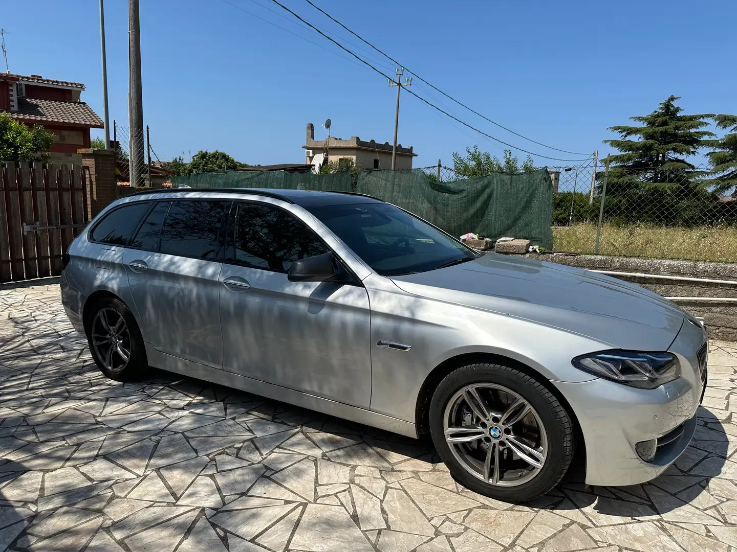 BMW 530 Serie 5 F11 Touring 530d Touring Msport Argent - 1
