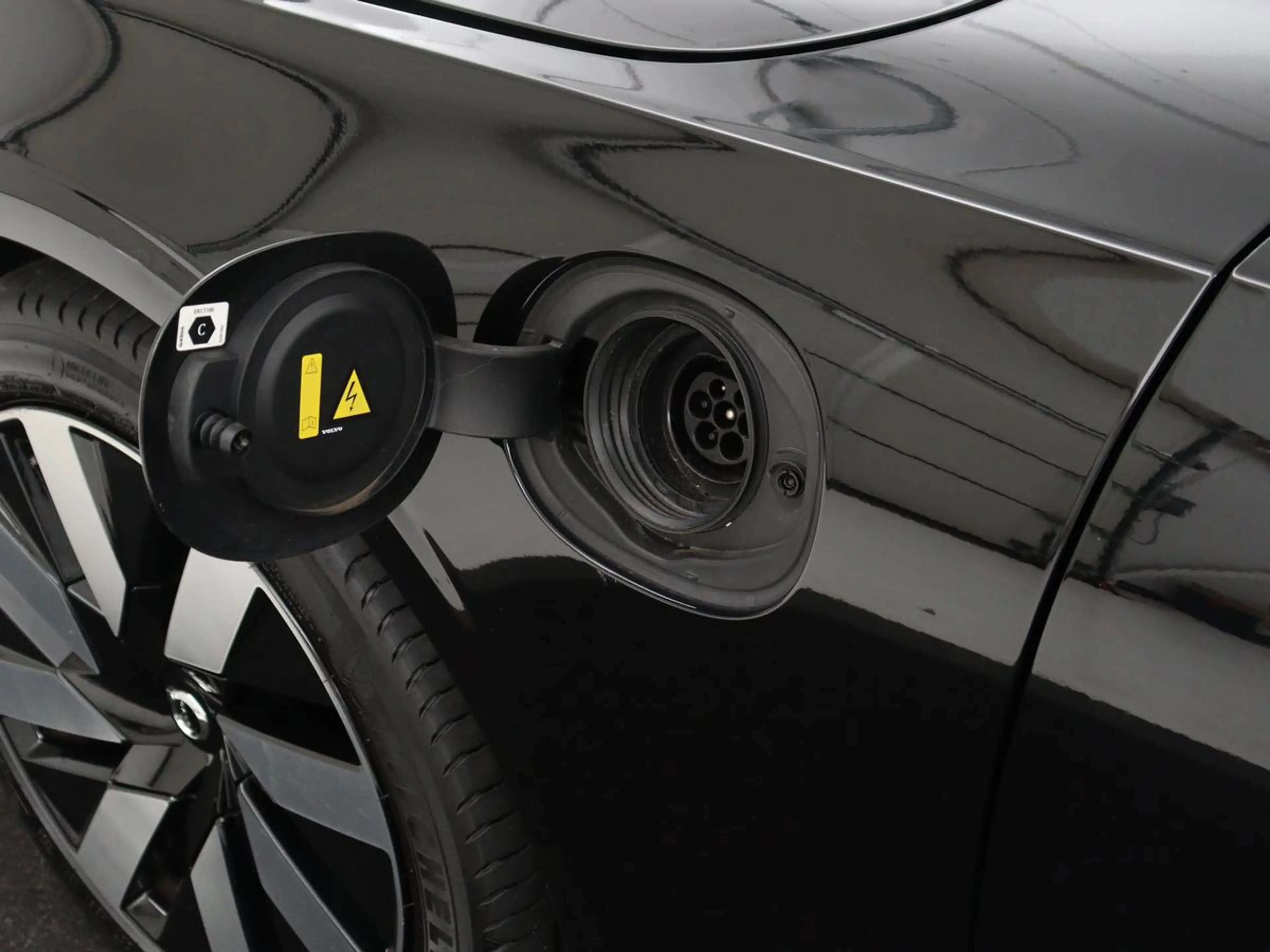 Volvo V90 2.0 T8 Plug-in hybrid AWD Plus Bright | SOH 97,1 | — photo 20