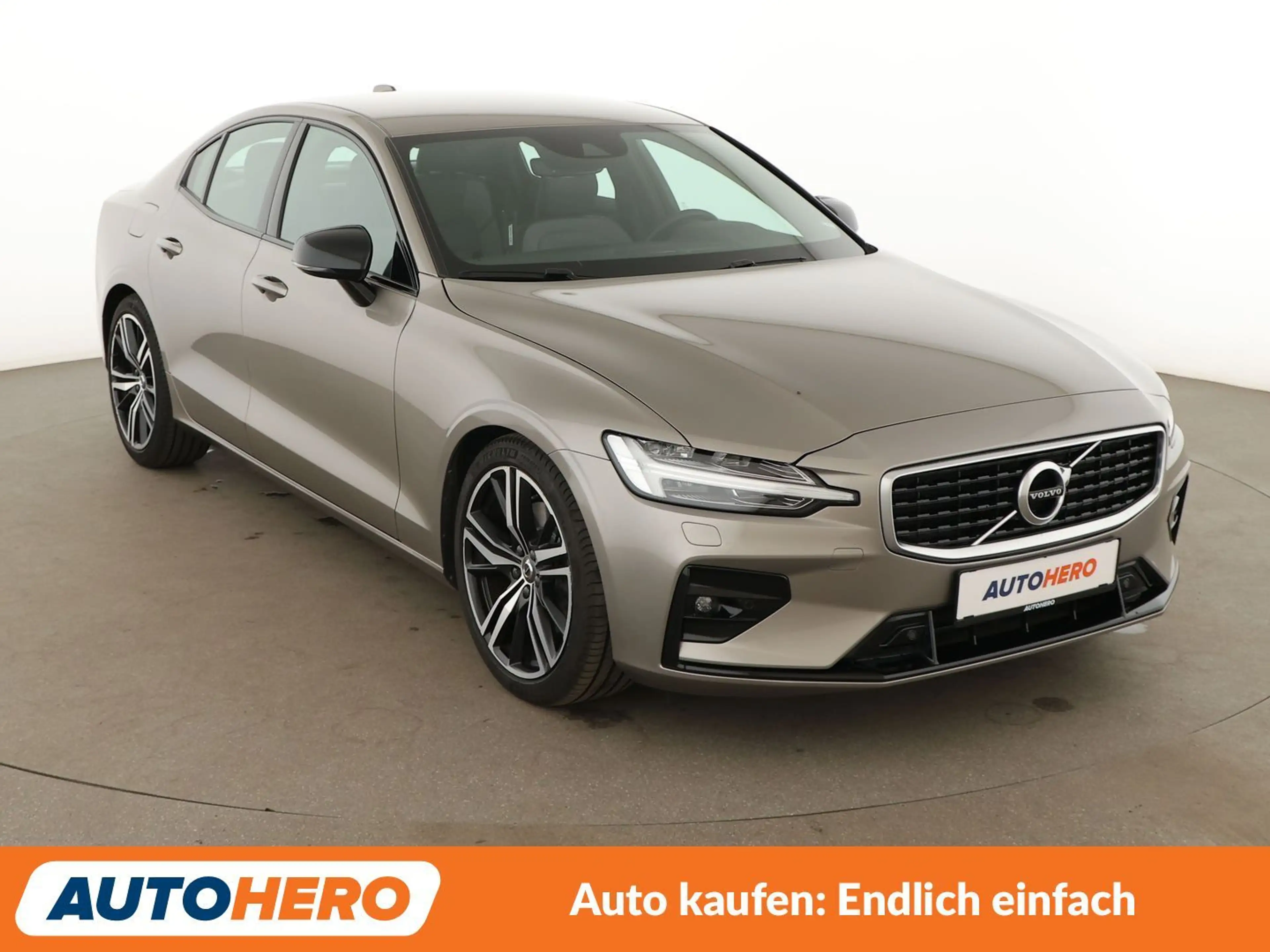 Volvo S60 2.0 T4 R-Design Aut.*NAVI*TEMPO*CAM*PDC*SHZ* — photo 8