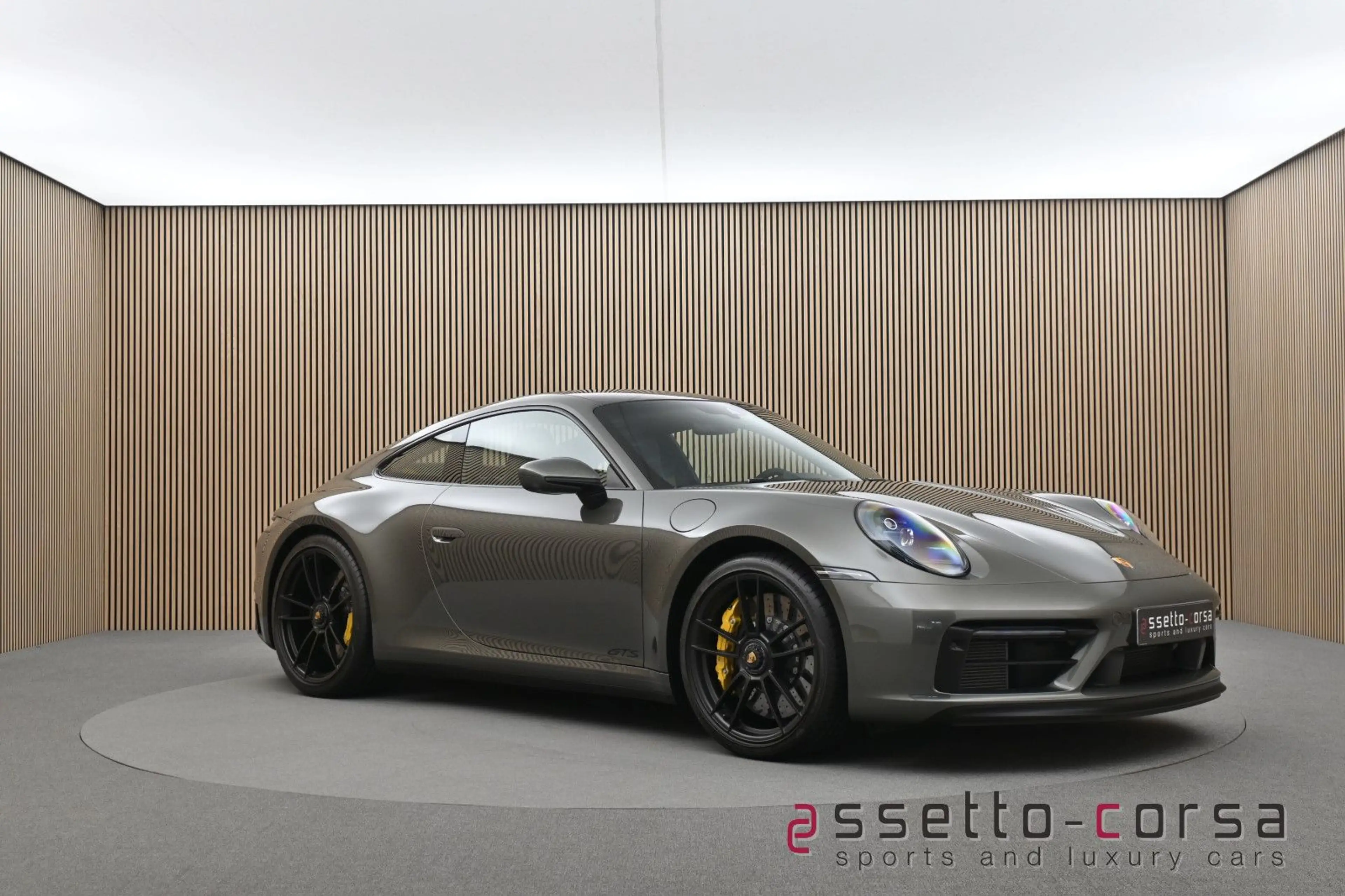 Porsche 992 911 (992.1) Carrera 4 GTS*Lift*PCCB*H-A Lenk. — photo 6