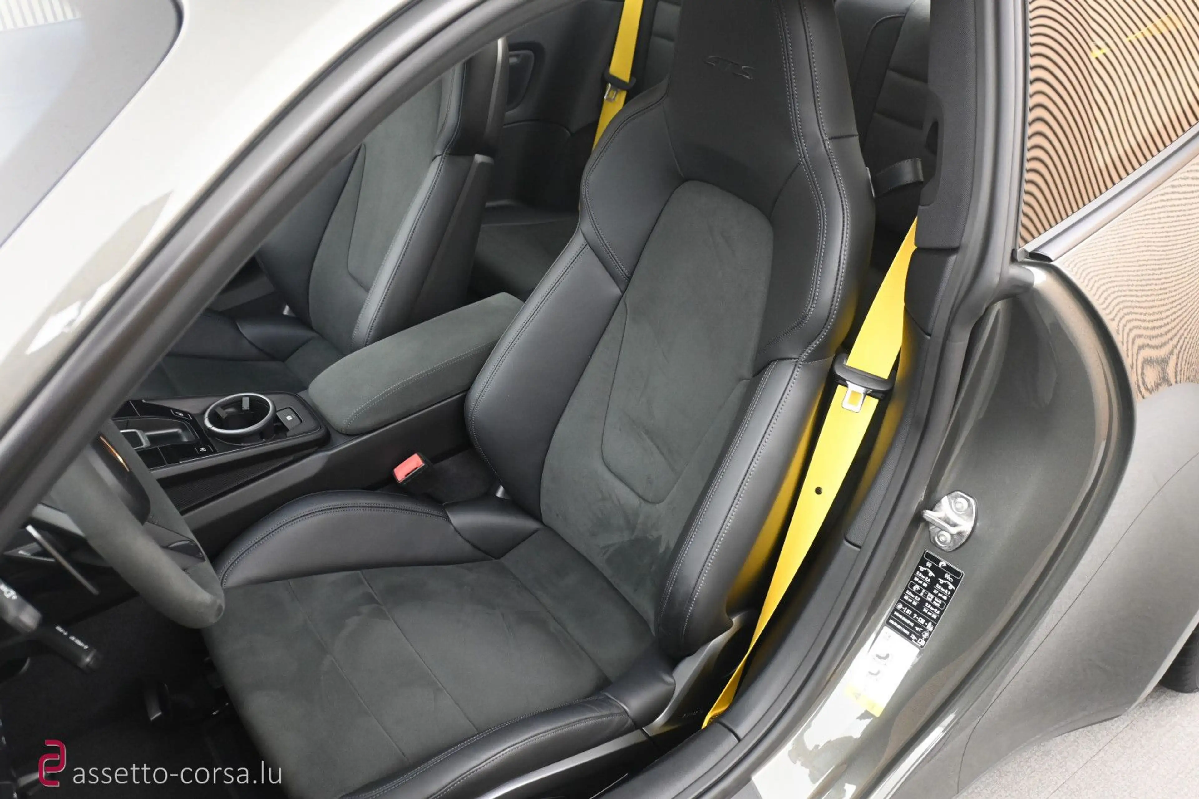 Porsche 992 911 (992.1) Carrera 4 GTS*Lift*PCCB*H-A Lenk. — photo 9