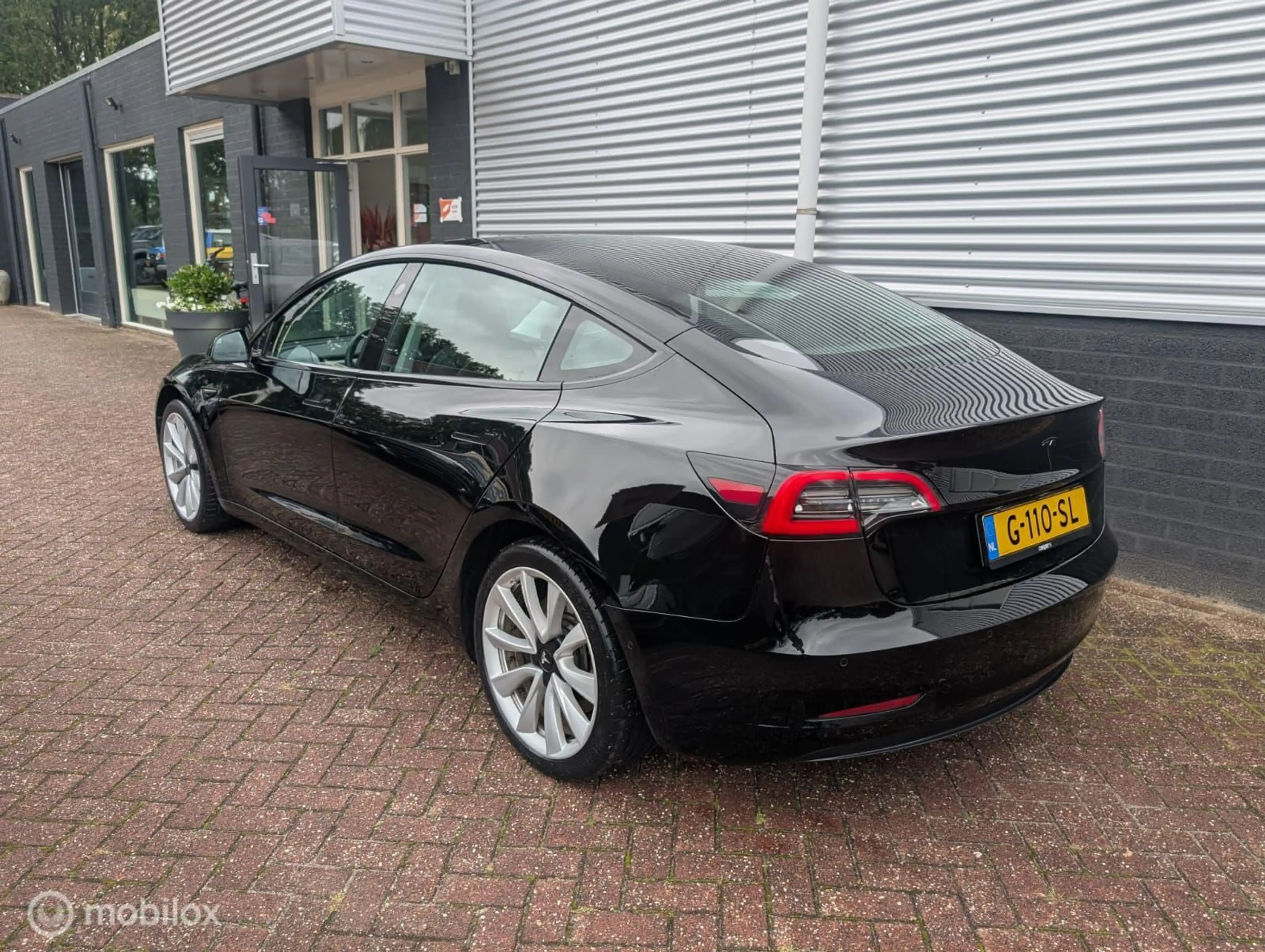 Tesla Model 3 Standard RWD Plus 60 kWh — photo 5