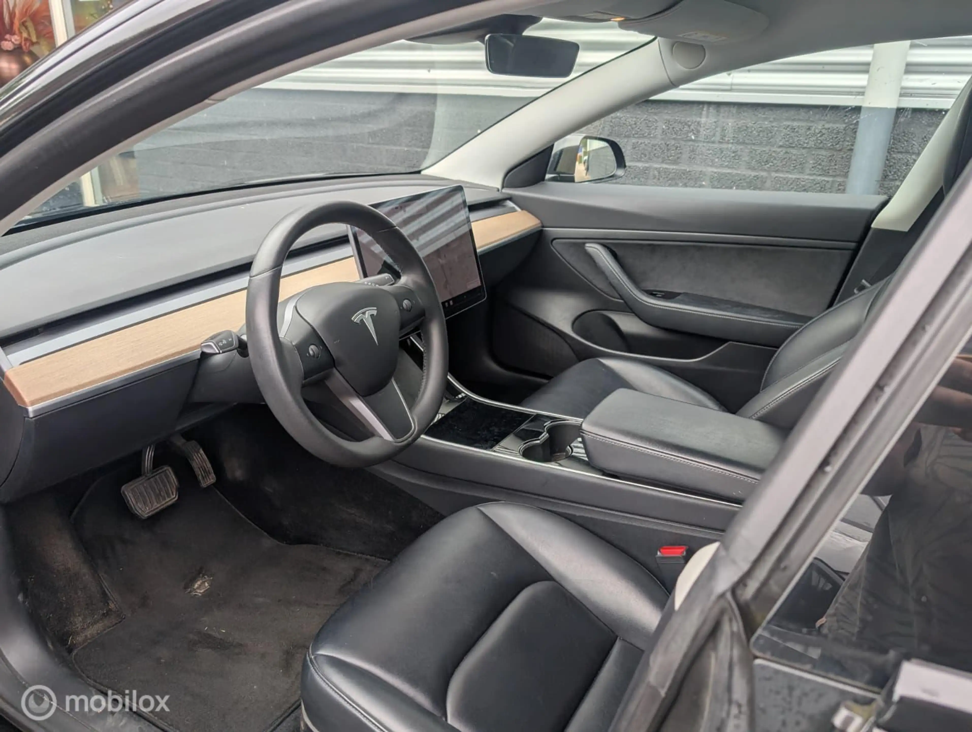 Tesla Model 3 Standard RWD Plus 60 kWh — photo 6