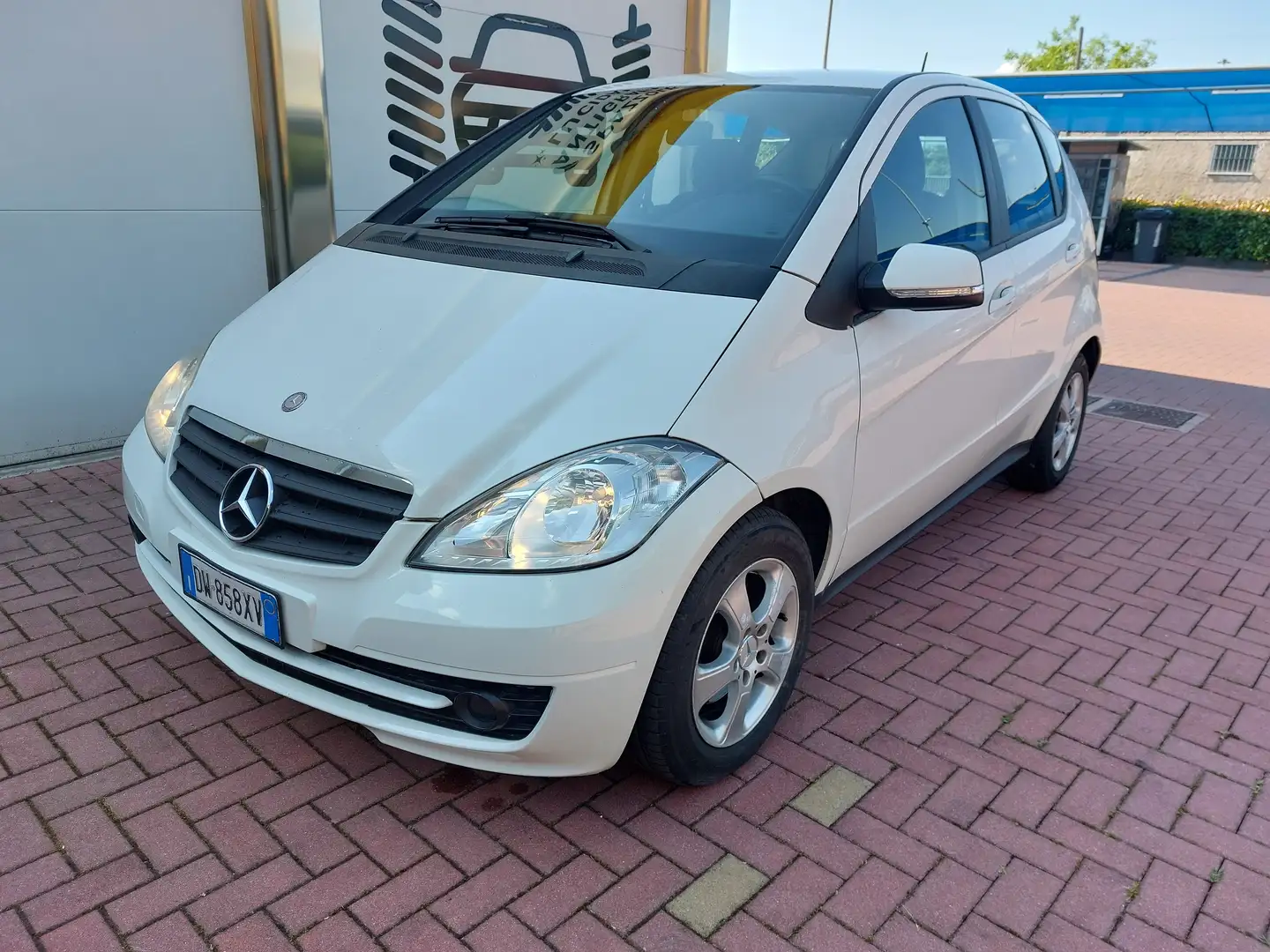 Mercedes-Benz A 160 A 160 cdi Avantgarde FL AUTOMATICA Bianco - 2