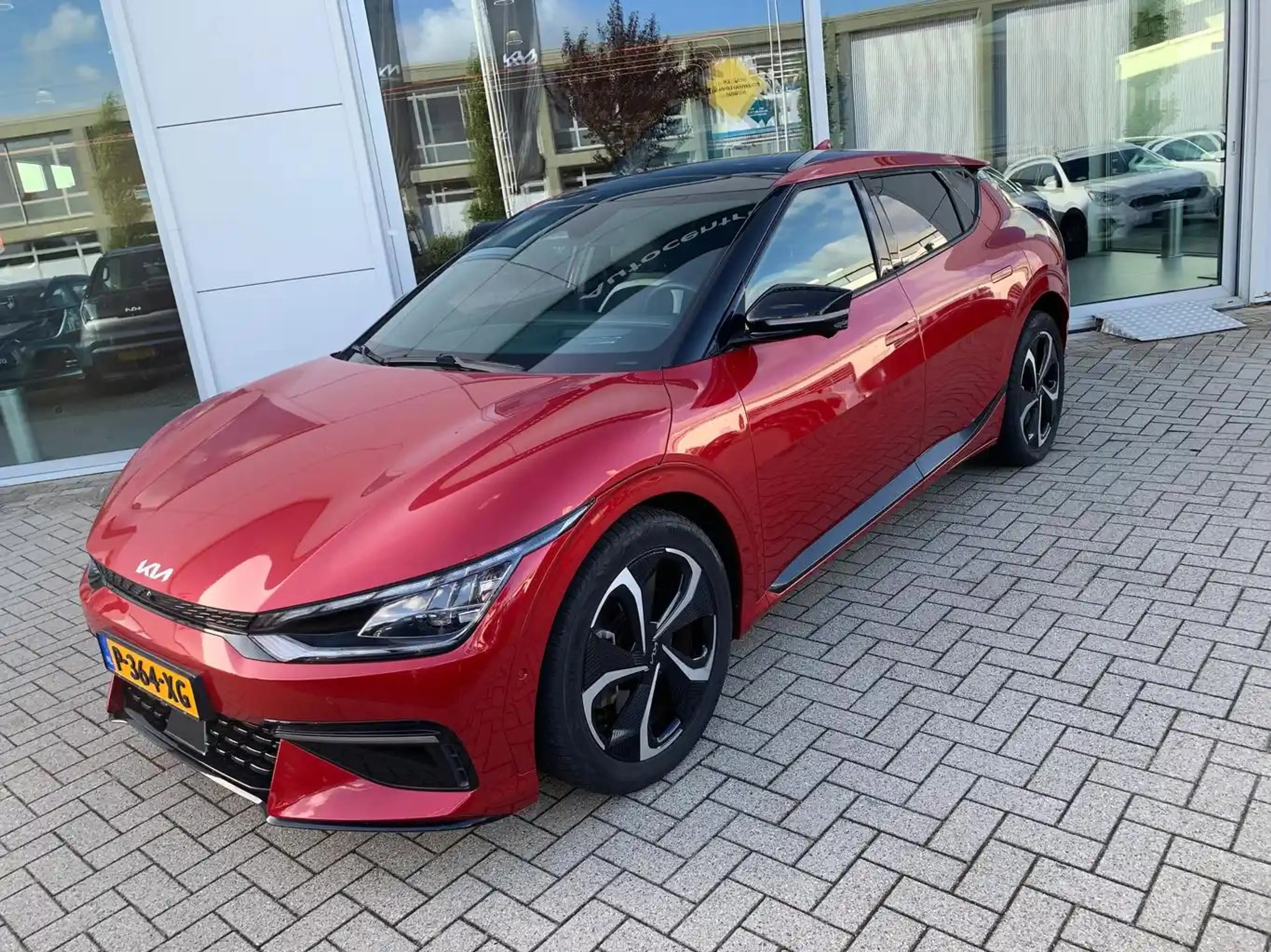 Kia EV6 GT-Line AWD 77.4 kWh All Wheel Drive 326PK | Navi — photo 3
