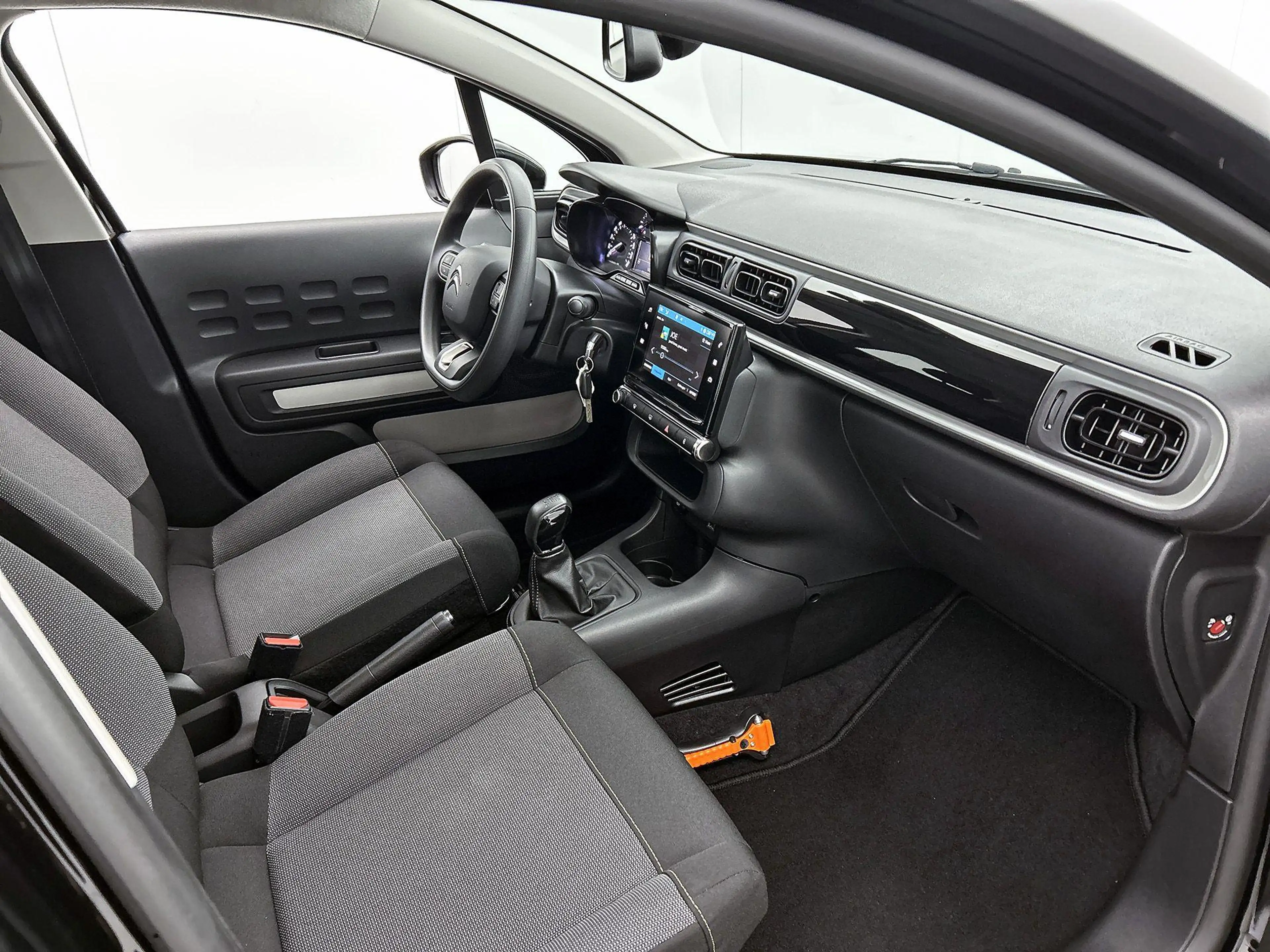 Citroen C3 1.2 S&S Feel Edition | Climate Control | Apple Car — photo 13