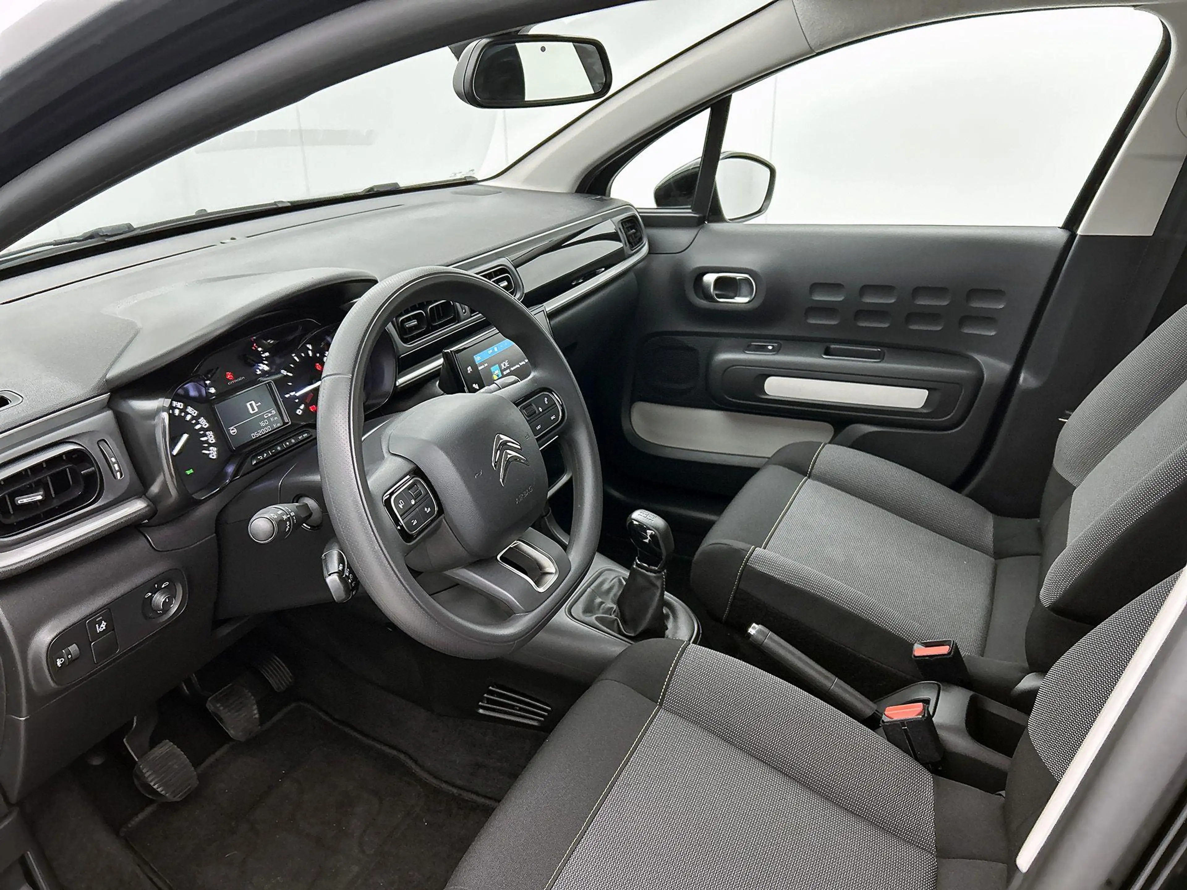 Citroen C3 1.2 S&S Feel Edition | Climate Control | Apple Car — photo 11