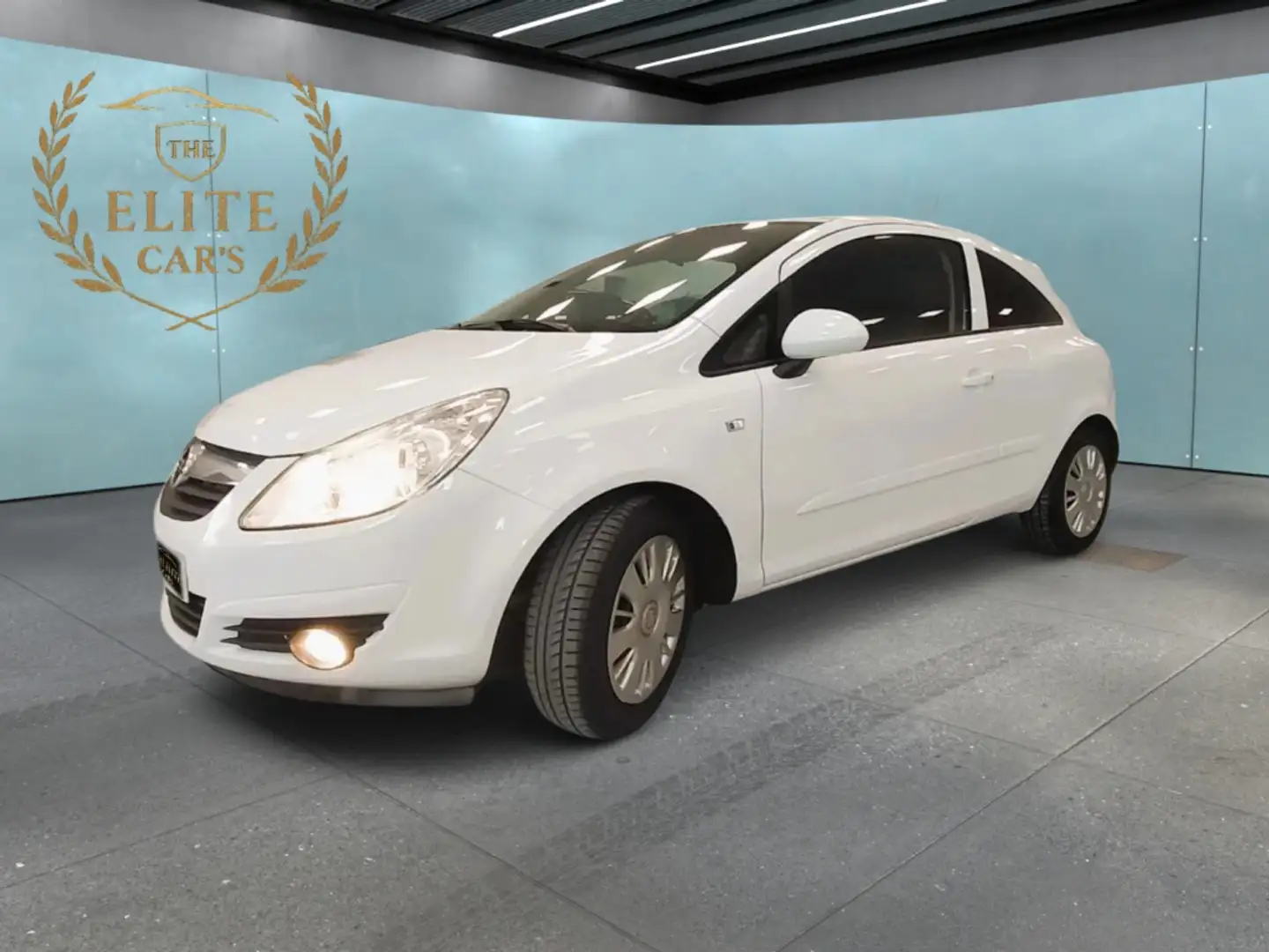 Opel Corsa 1.4 Enjoy Blanco - 2