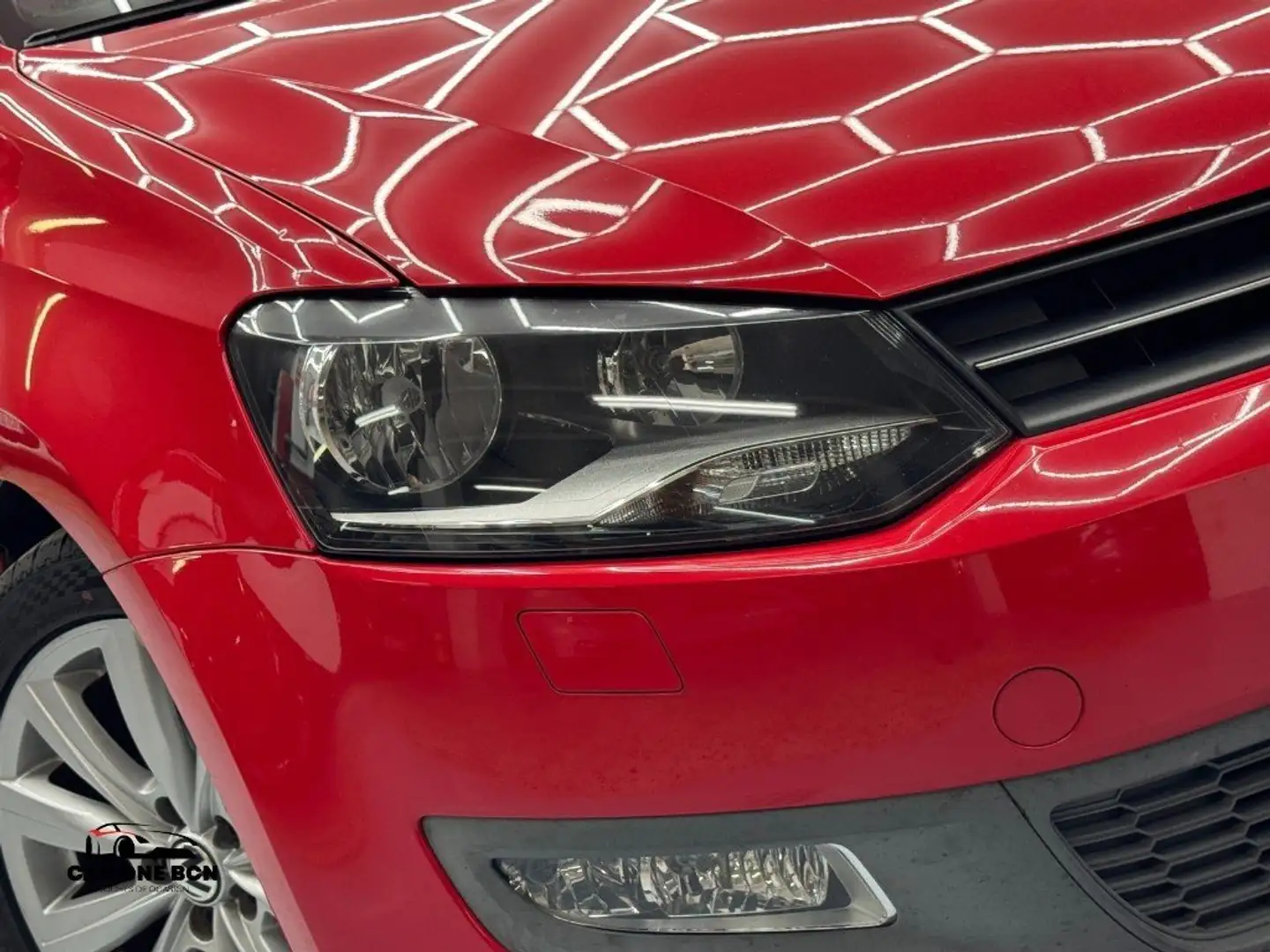 Volkswagen Polo 1.4 Sport Rojo - 2