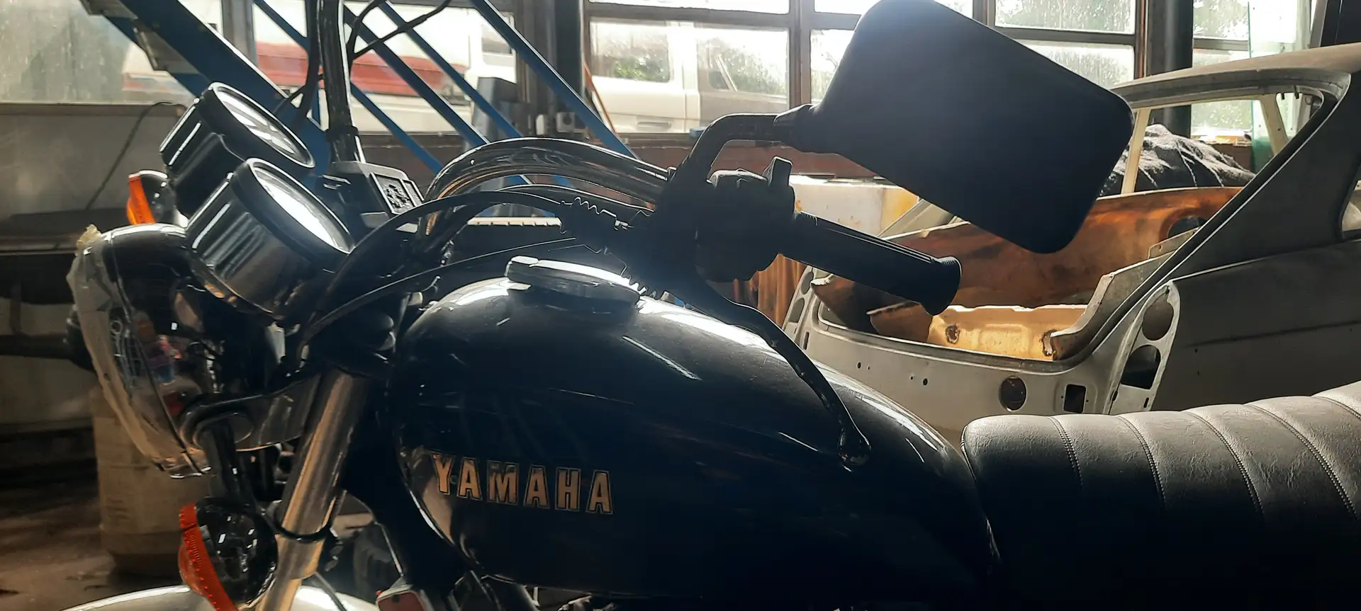 Yamaha XS 650 SE Heritage Special Zwart - 2