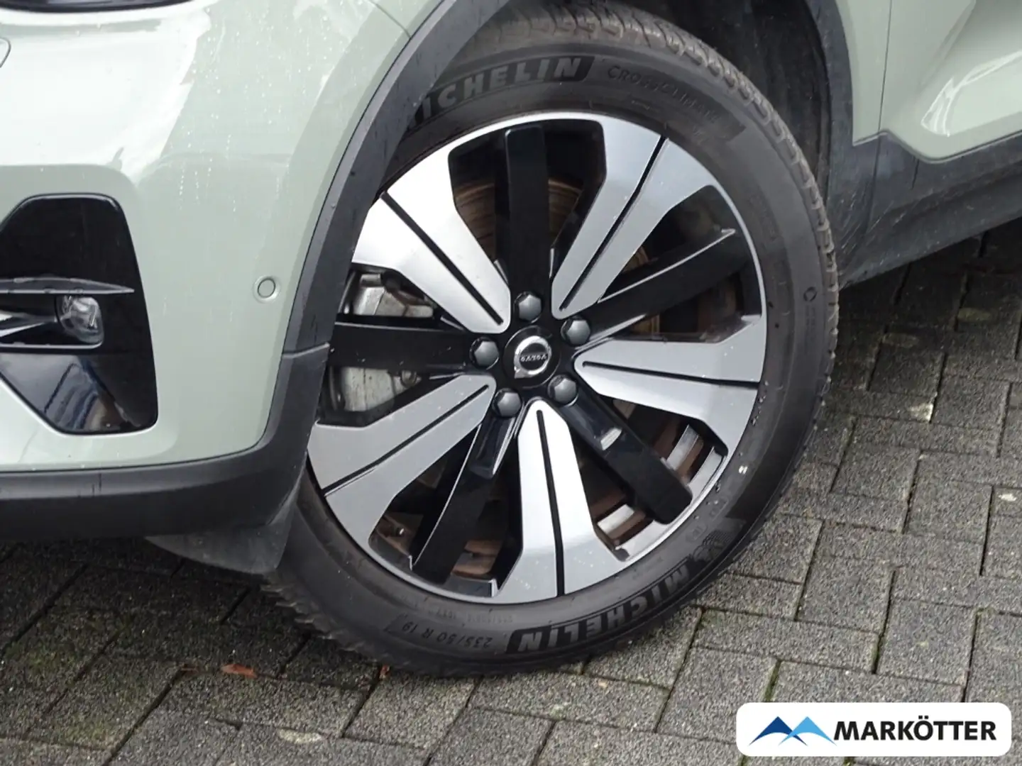 Volvo XC40 Ultimate Recharge Pure Electric 2WD/SHZ/LHZ/LED/PA Grün - 2
