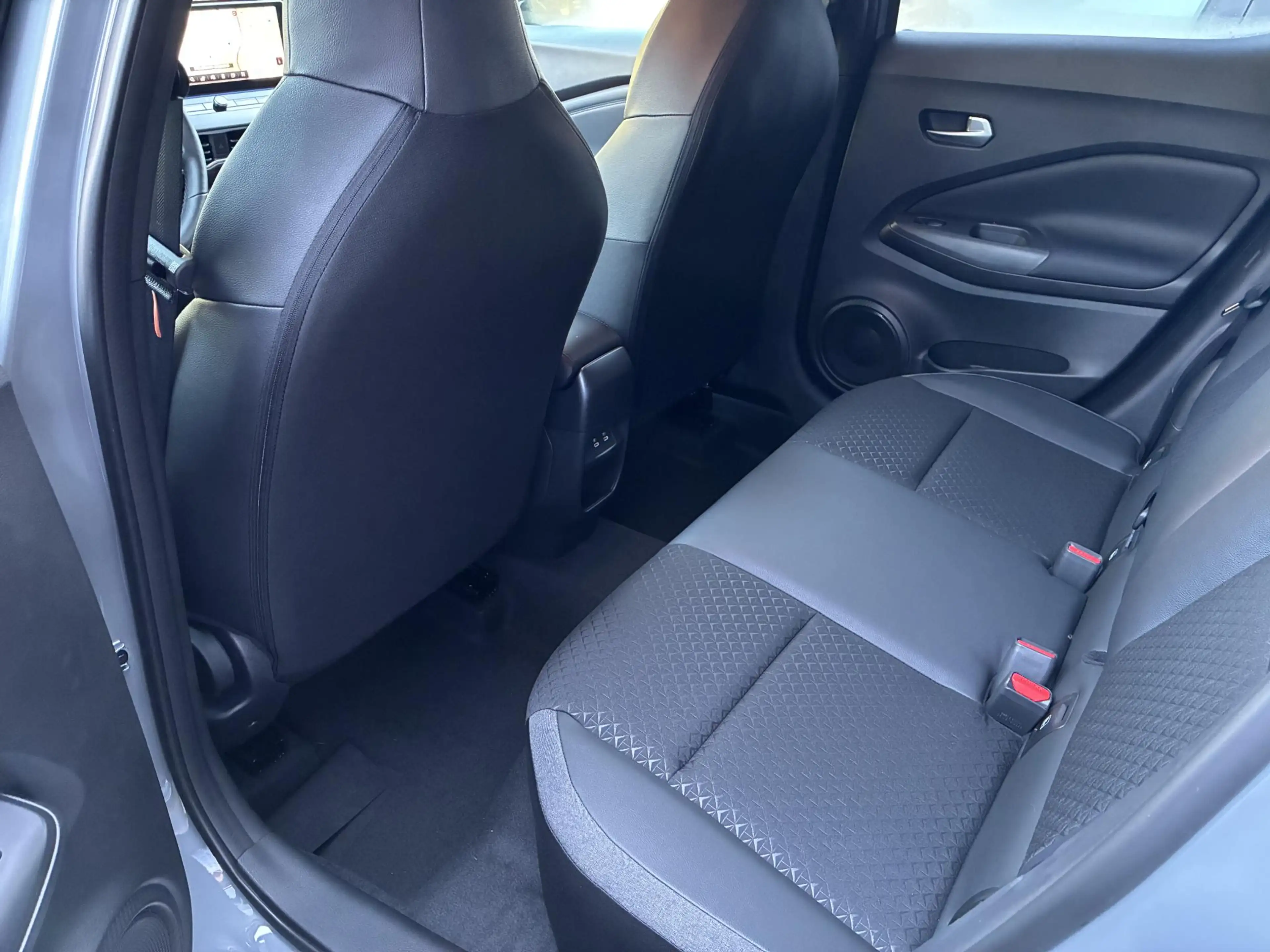 Nissan Juke 1.0 DIG-T N-Design NIEUW UIT VOORRAAD LEVERBAAR | — photo 14