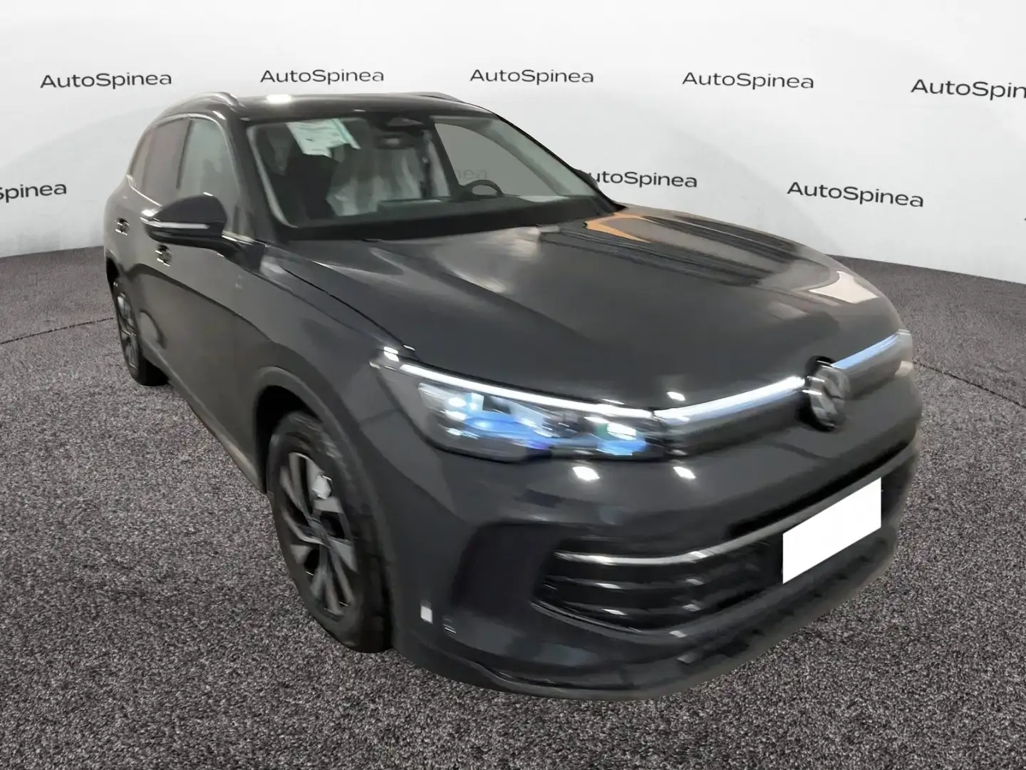 Volkswagen Tiguan Tiguan 1.5 eTSI 130 CV ACT DSG Edition Plus #nazi Gris - 2