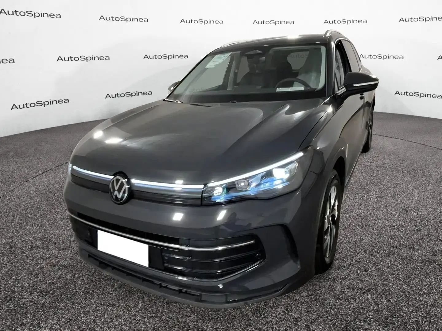 Volkswagen Tiguan Tiguan 1.5 eTSI 130 CV ACT DSG Edition Plus #nazi Gris - 1