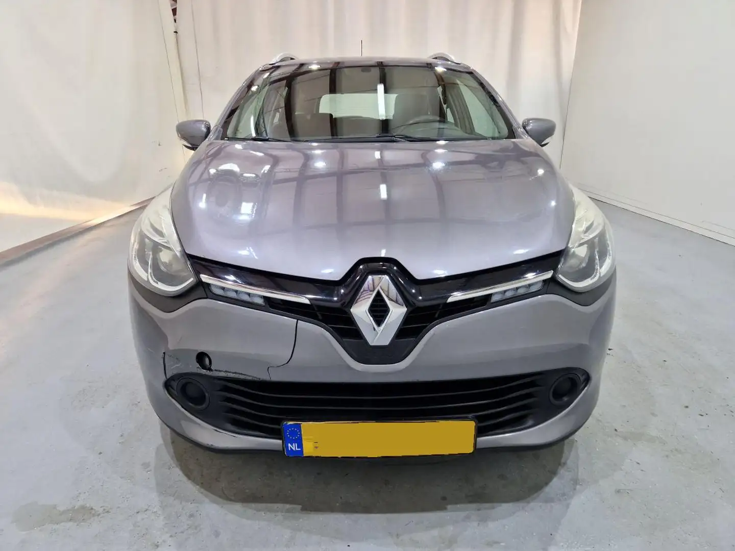 Renault Clio Estate 0.9 TCe Night&day 66kW Grijs - 2