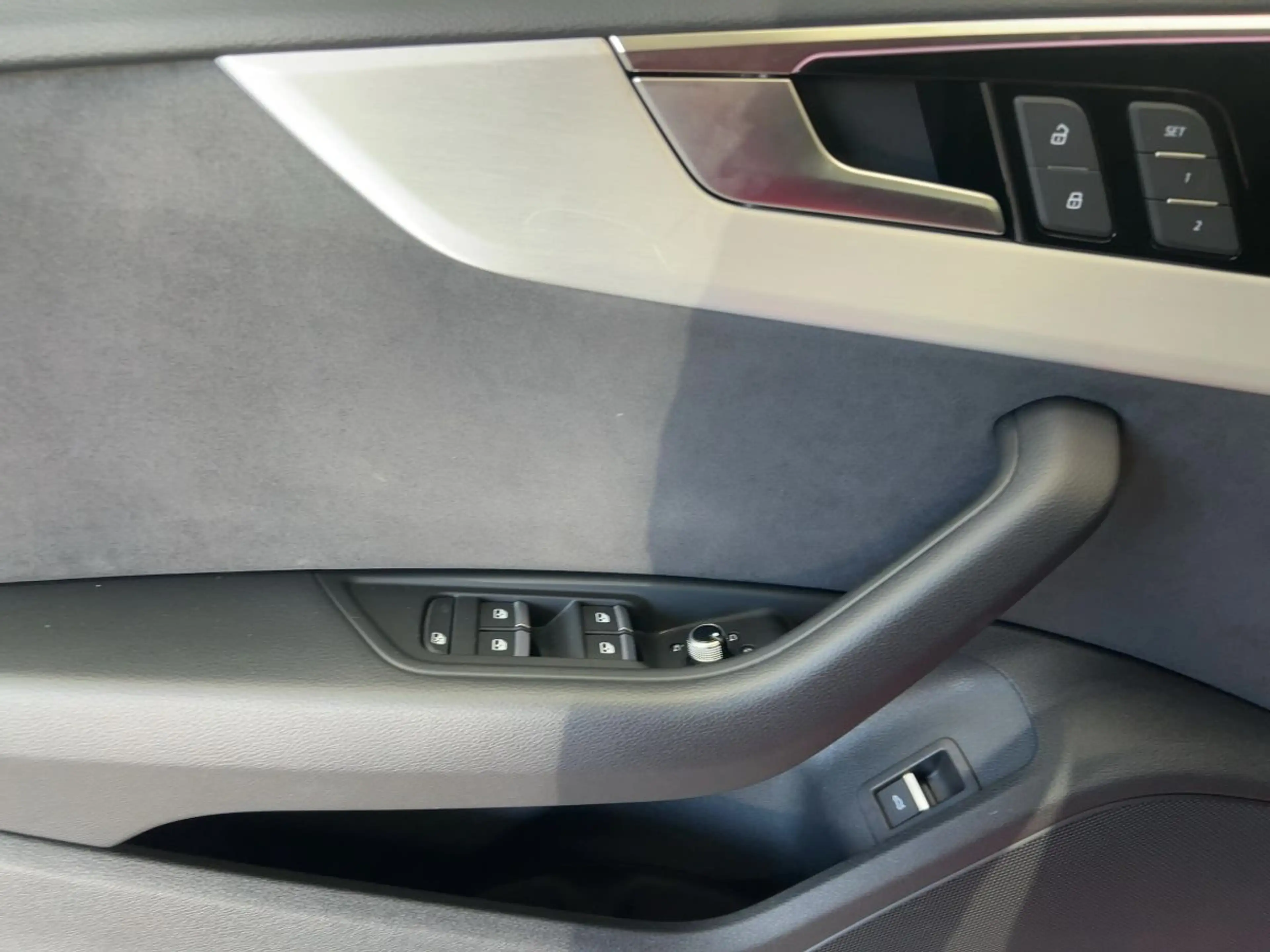 Audi S5 TDI quattro tiptronic Navi Sitzhzg — photo 13