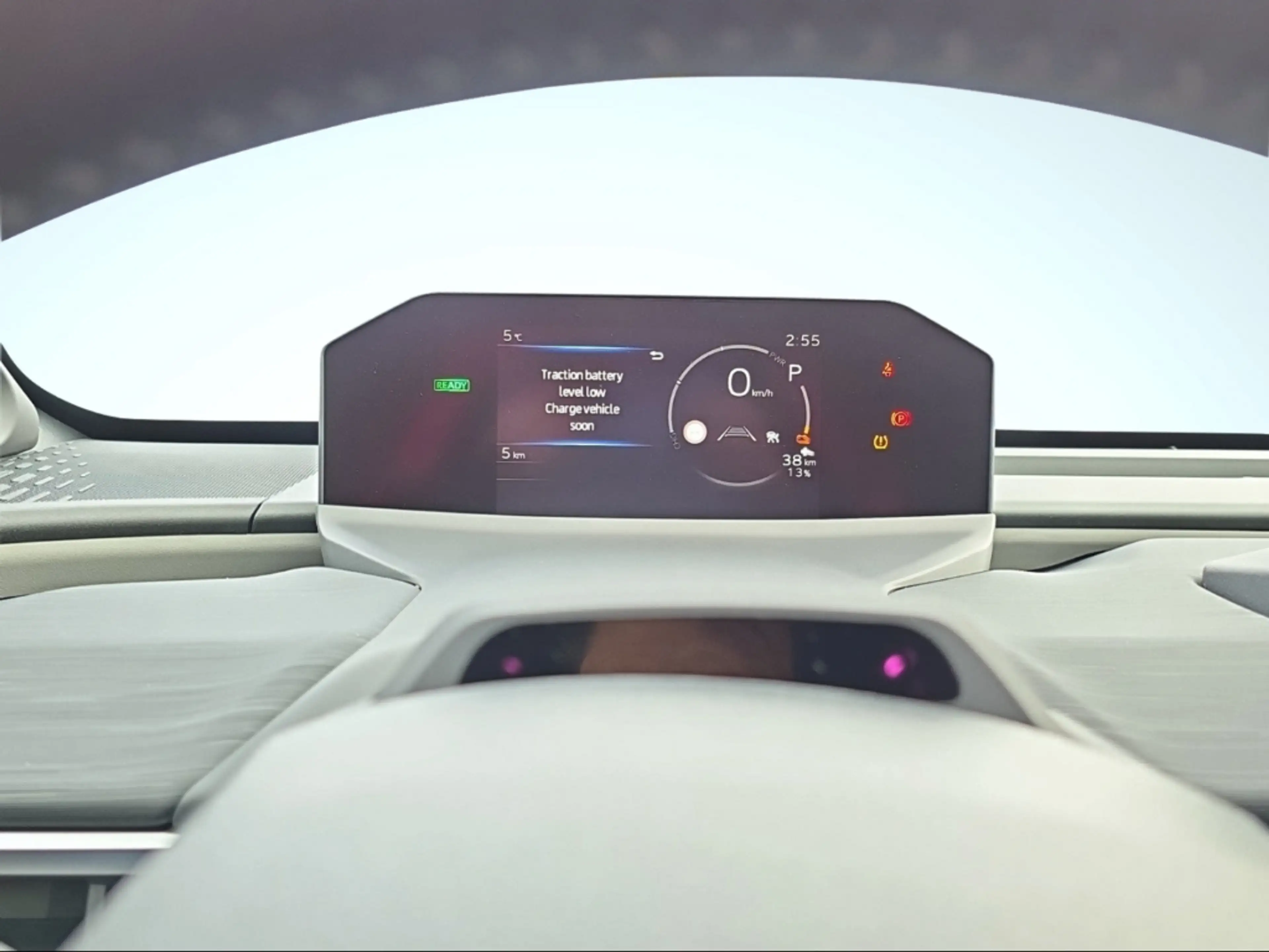 Toyota C-HR+ + 4x4 Lounge 360 Kamera JBL Spurhalteass. LED SHZ — photo 8