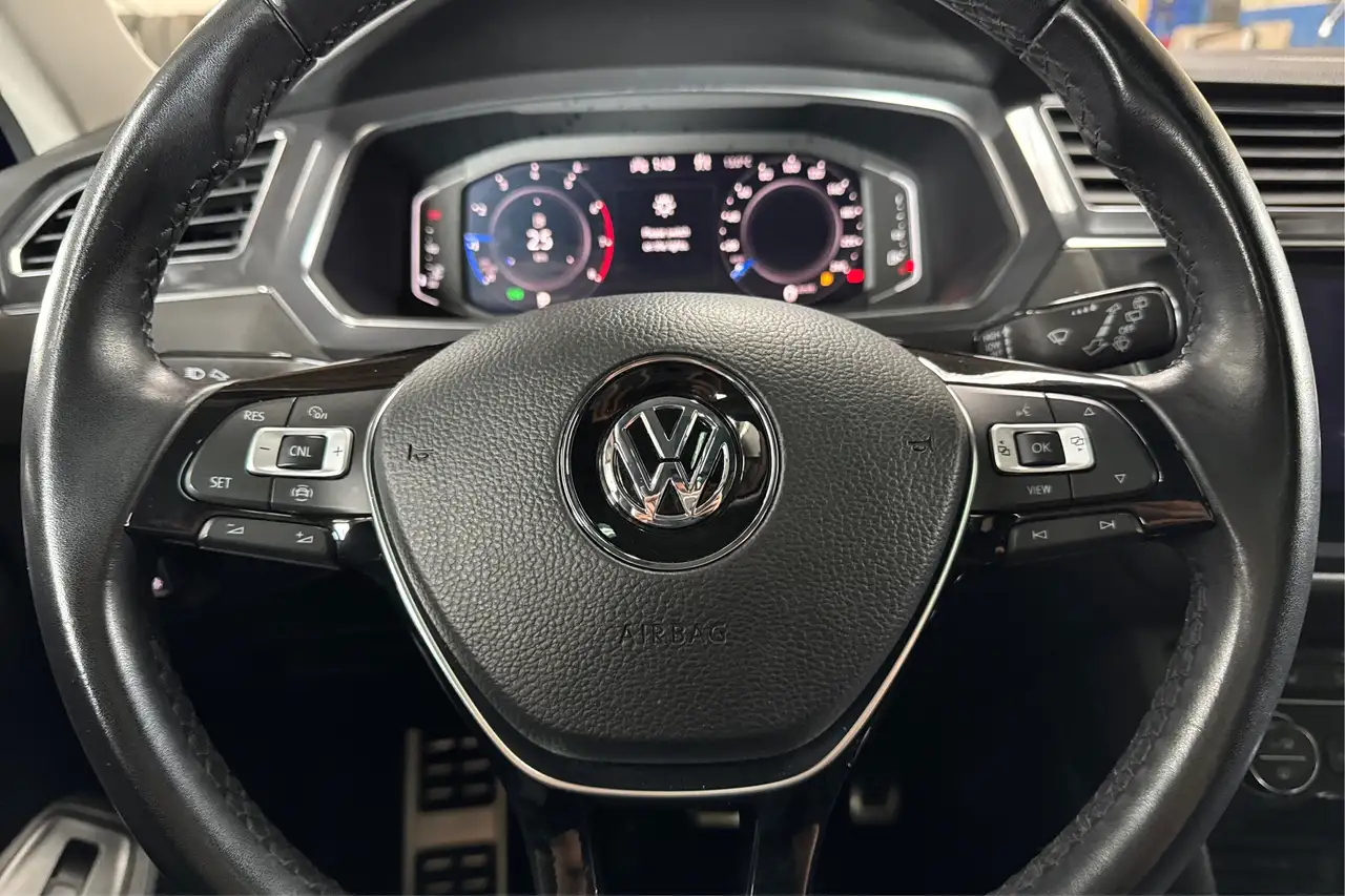 Volkswagen Tiguan снимка Volkswagen Tiguan