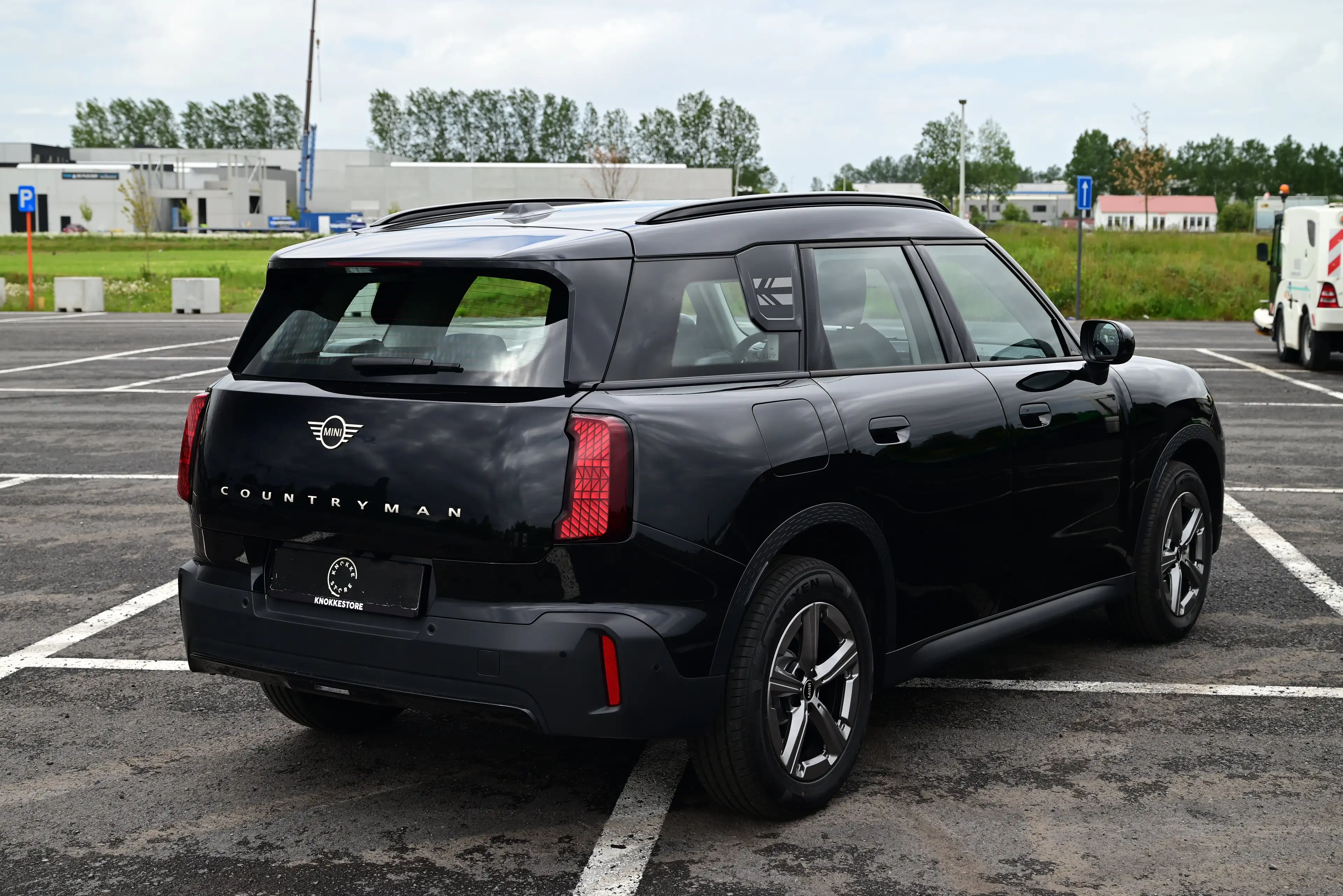 MINI Countryman C AUT / CAMERA / HEADUP / LED / LEATHER / LIKE NEW — photo 7