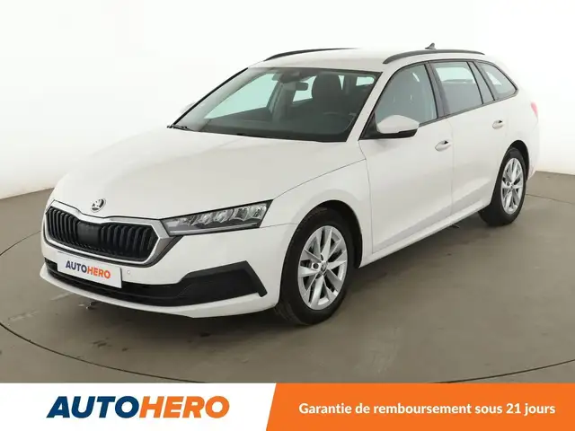 Skoda Octavia main image