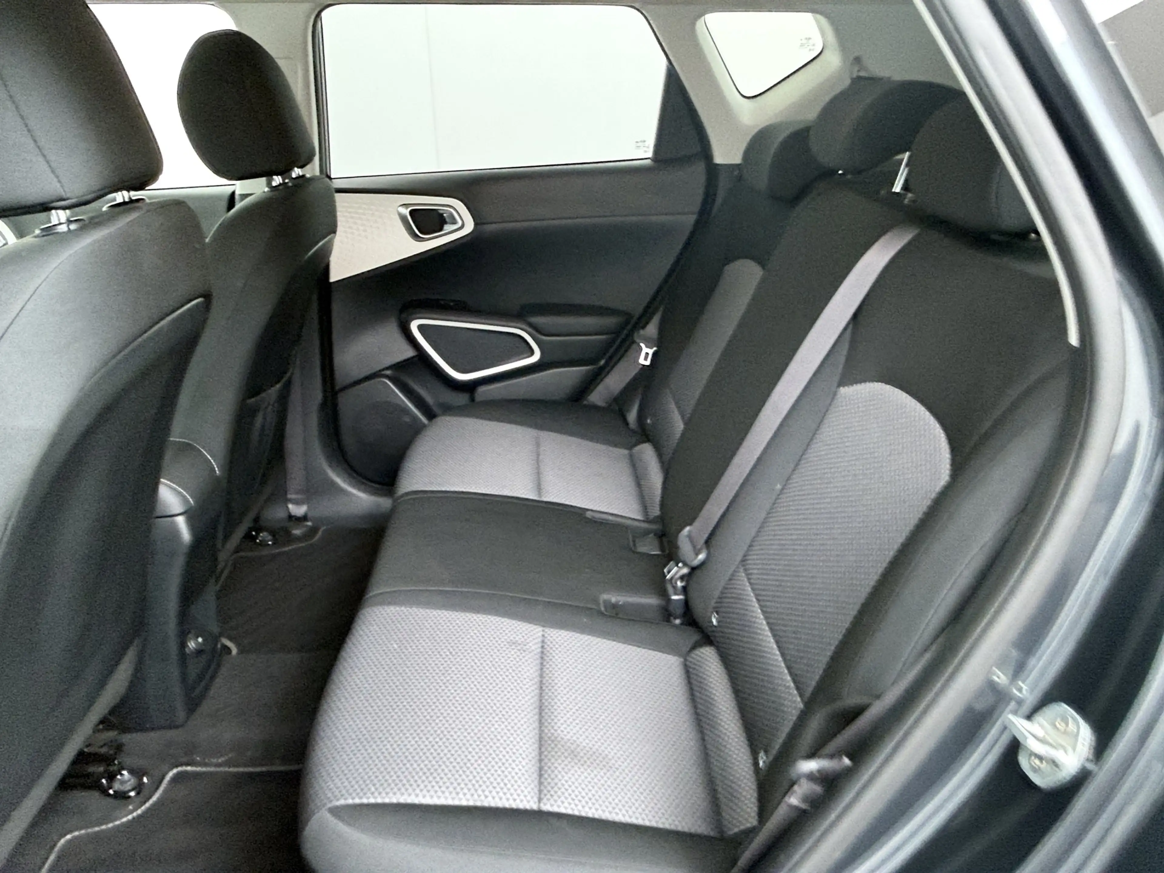 Kia Soul e-Soul 39.2 kWh DynamicLine (SOH 100%) - Navigatie — photo 27