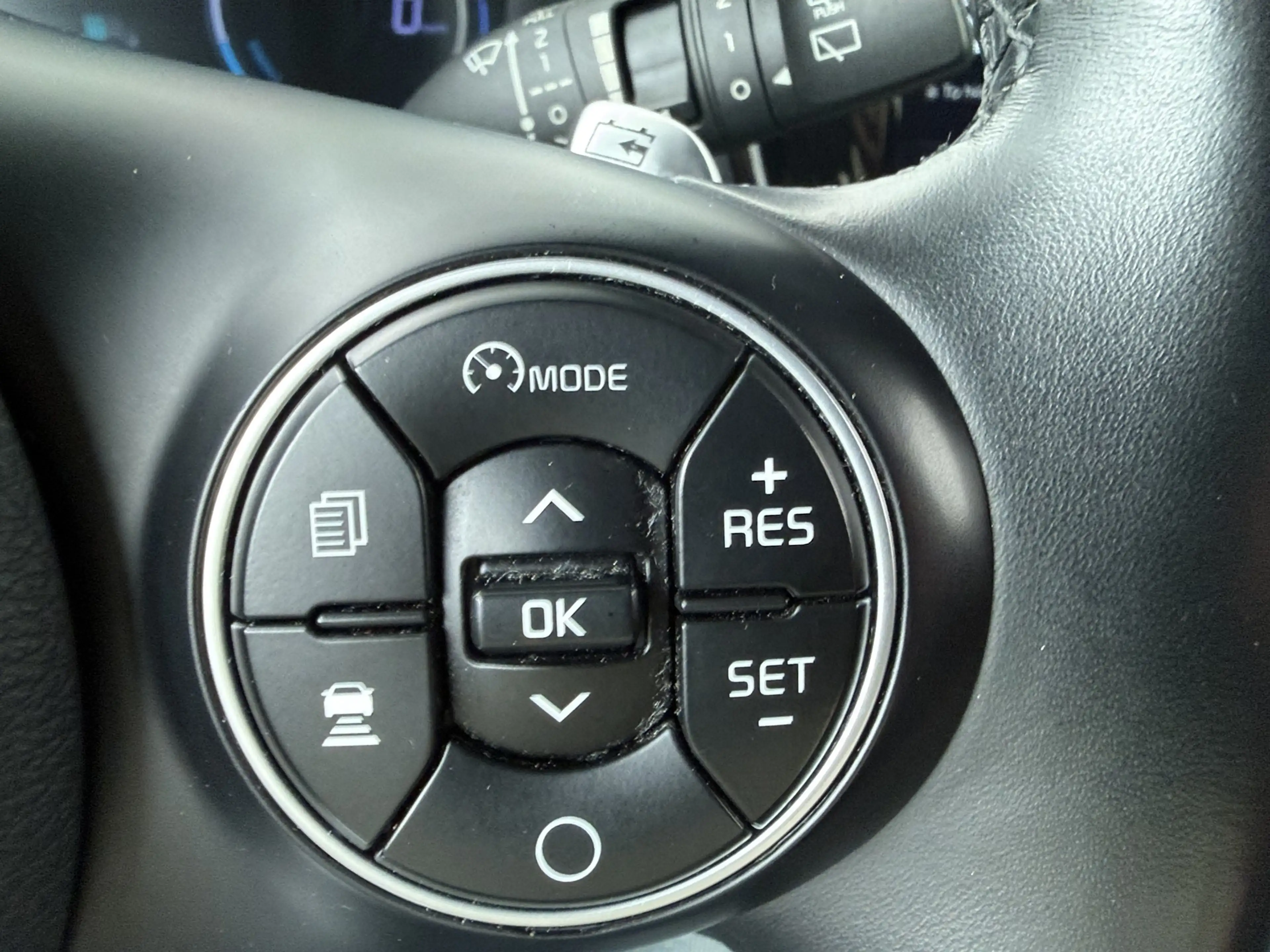 Kia Soul e-Soul 39.2 kWh DynamicLine (SOH 100%) - Navigatie — photo 35