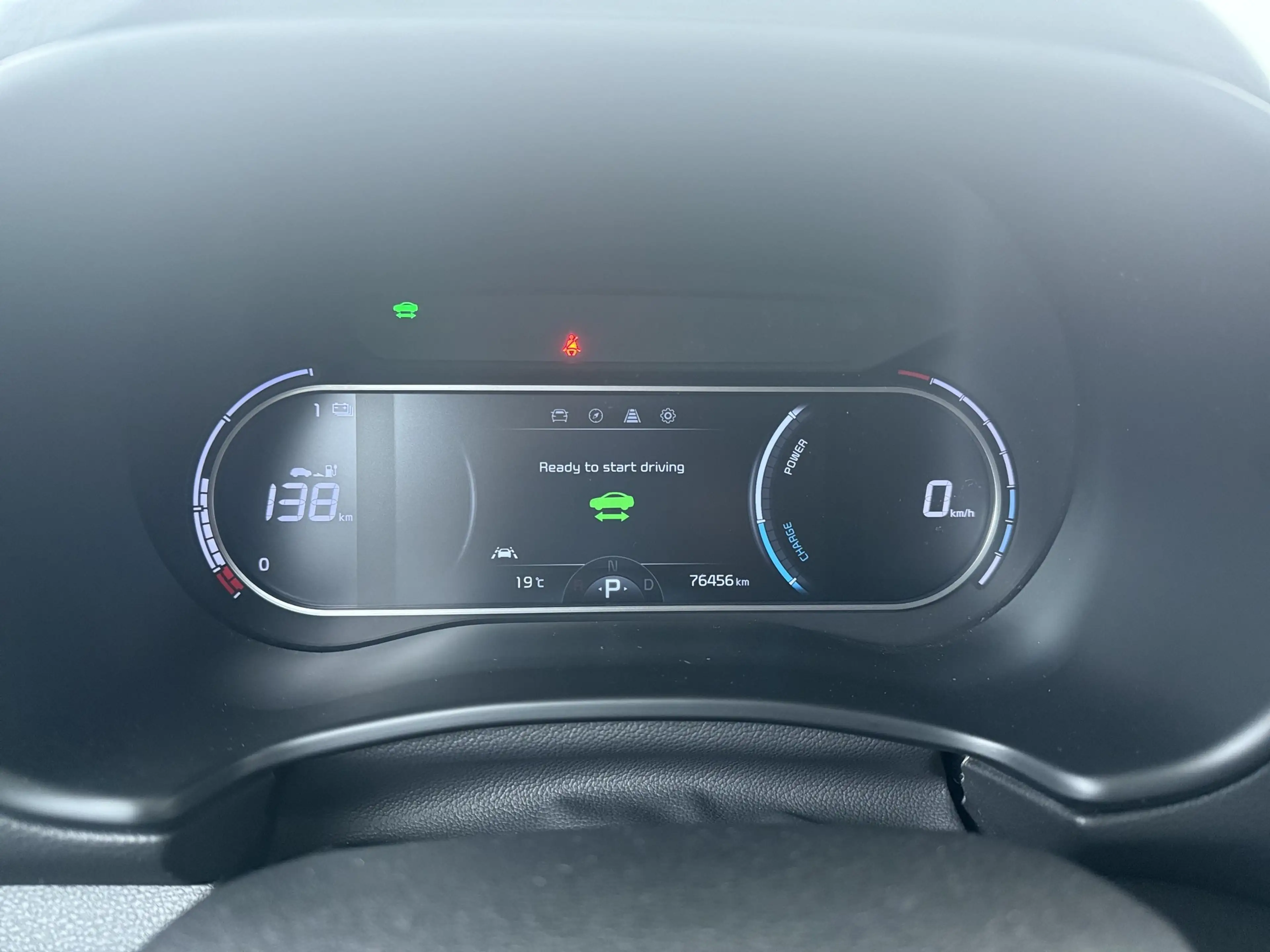 Kia Soul e-Soul 39.2 kWh DynamicLine (SOH 100%) - Navigatie — photo 31