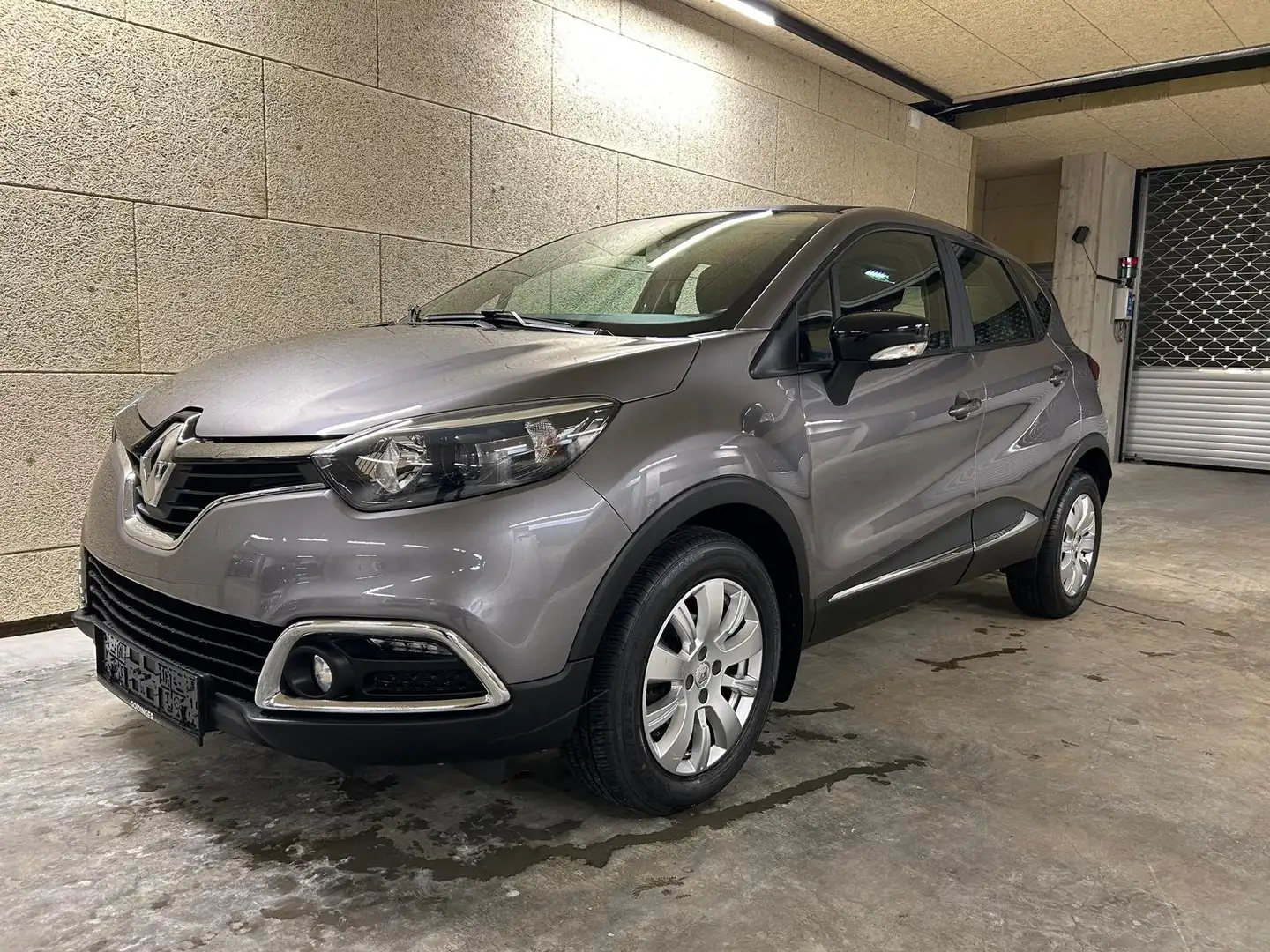 Renault Captur Experience Energy TCe90 #wenig KM Grau - 1