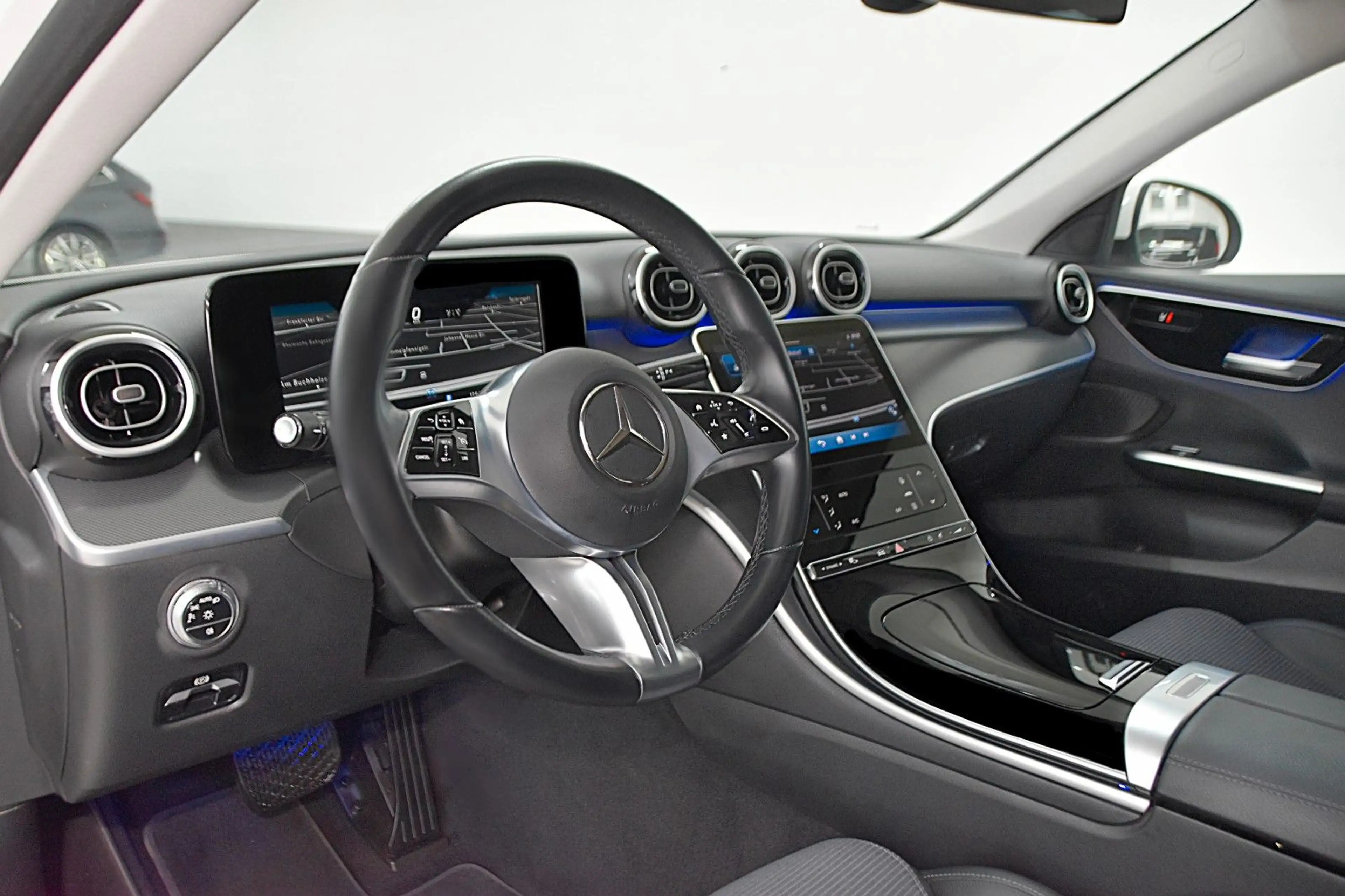 Mercedes-Benz C 220 D T 9G-TRONIC AVANTGARDE*AUS 1 HAND* — photo 2