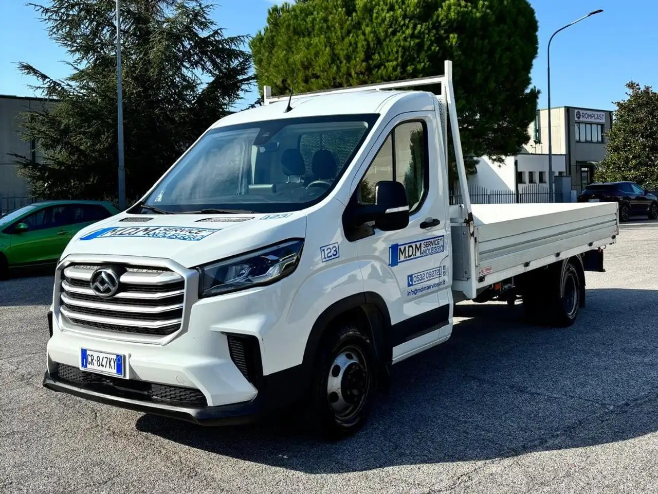 Maxus Deliver 9