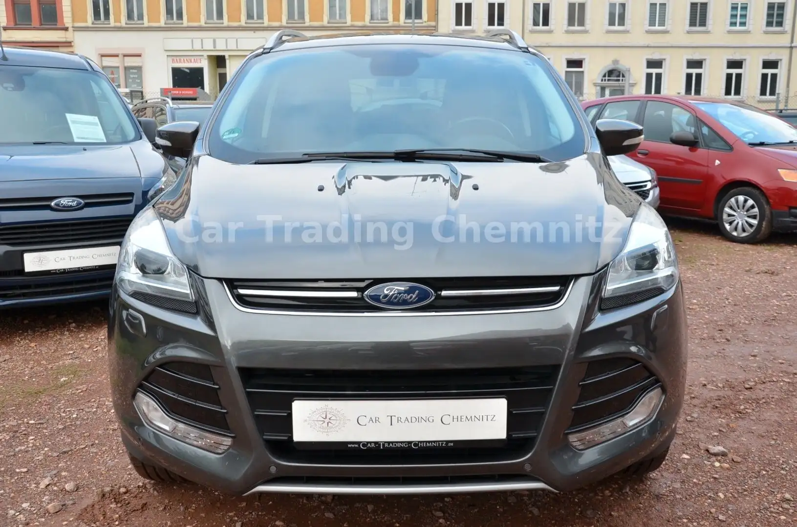 Ford Kuga Titanium 2.0 TDCI 4x4 Xenon Navi Automatik Gris - 2