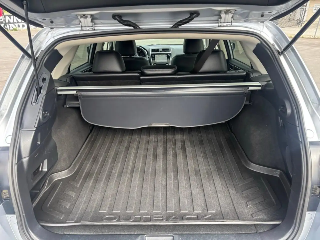 Subaru OUTBACK fotografie Subaru OUTBACK