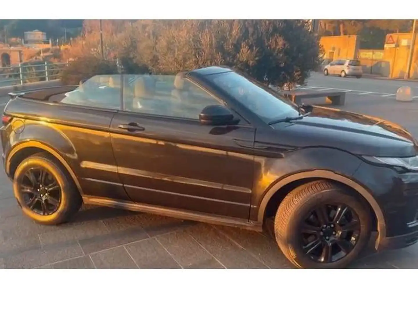 Land Rover Range Rover Evoque Range Rover Evoque Cabrio 2.0 td4 Dynam150cv auto crna - 1