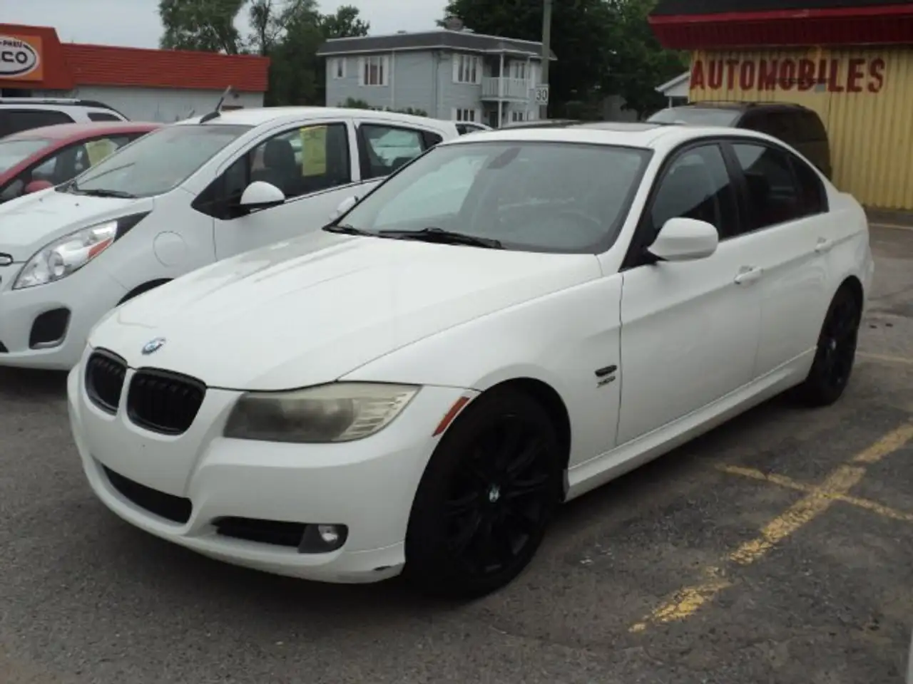 BMW 3 Series снимка BMW 3 Series