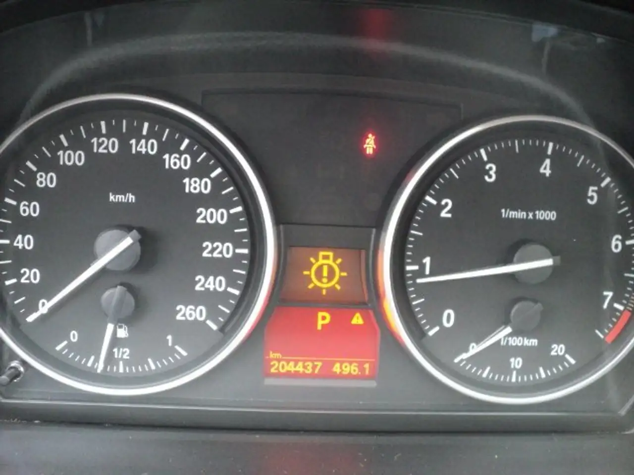BMW 3 Series снимка BMW 3 Series