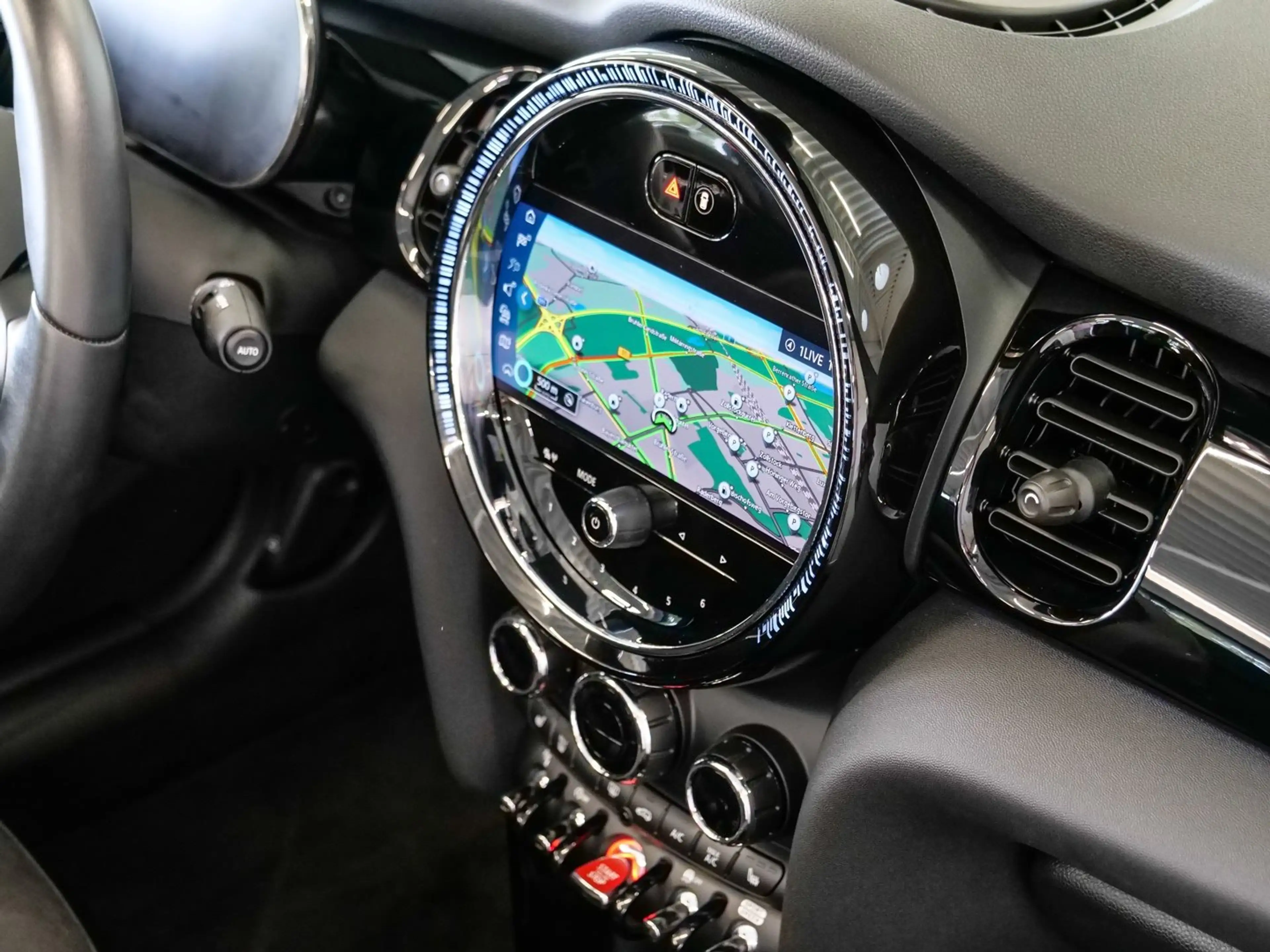 MINI John Cooper Works Cabrio John Cooper Works JCW Trim Aut Nav HuD LED Drive+P — photo 15