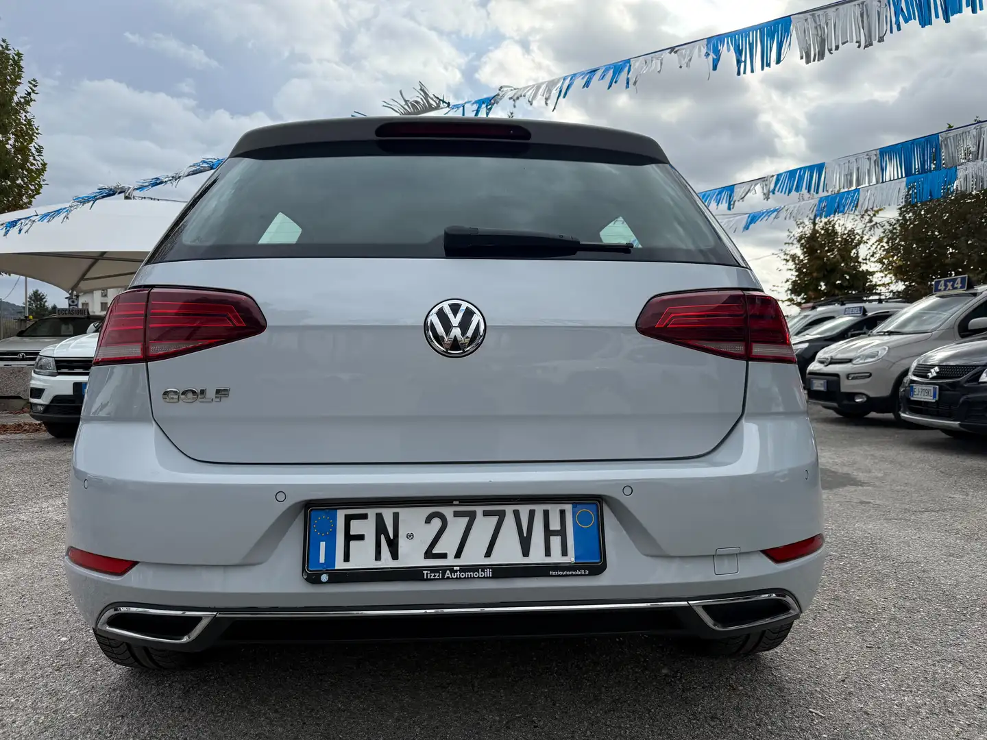 Volkswagen Golf " UNA BOMBA " Golf VII 5p1.6 tdi Highline 115cv Blanc - 2