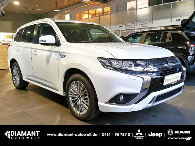 Mitsubishi Outlander Outlander Plug-in Hybrid BASIS Spirit-Paket 4WD