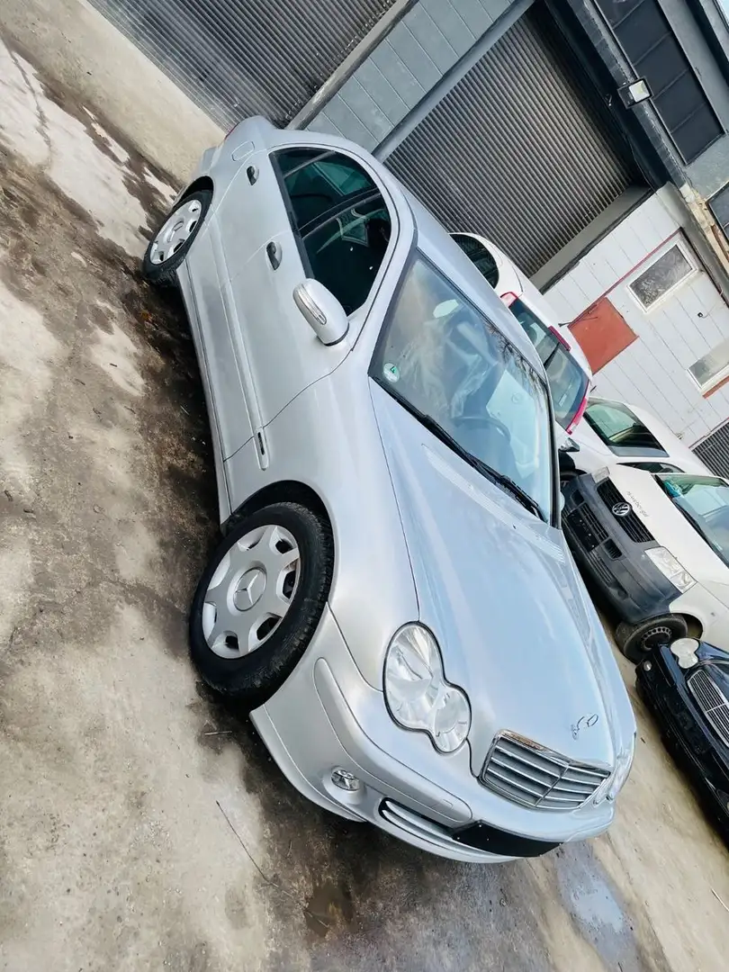 Mercedes-Benz C 180 C Limousine C 180 Kompressor Silber - 2