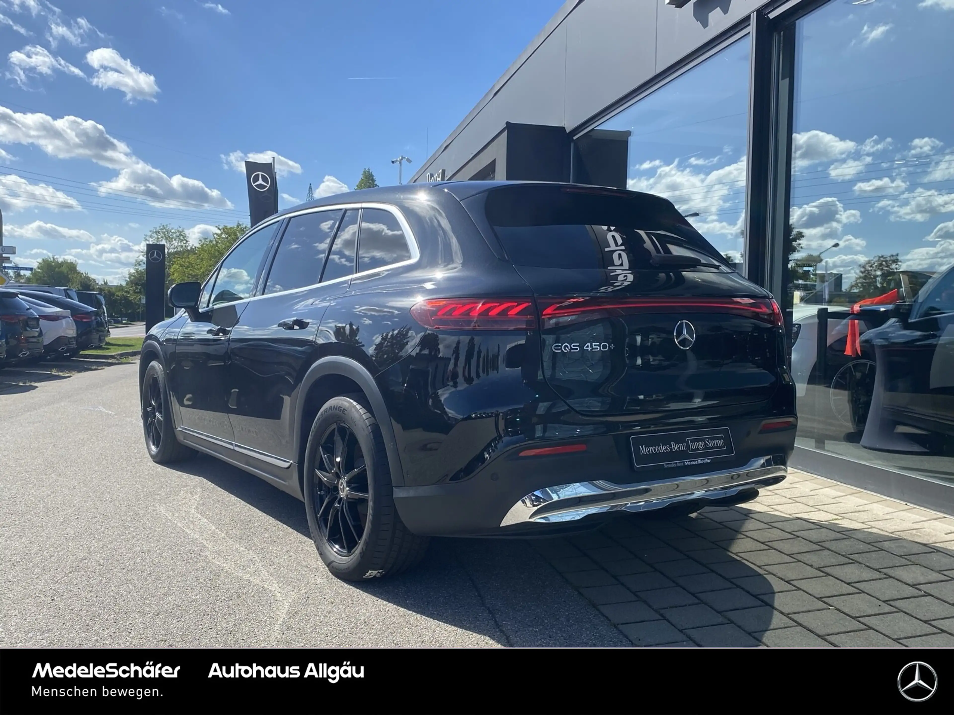 Mercedes-Benz EQS SUV EQS SUV 450+ Air Dist AHK Pano Memo Burme DLight — photo 3