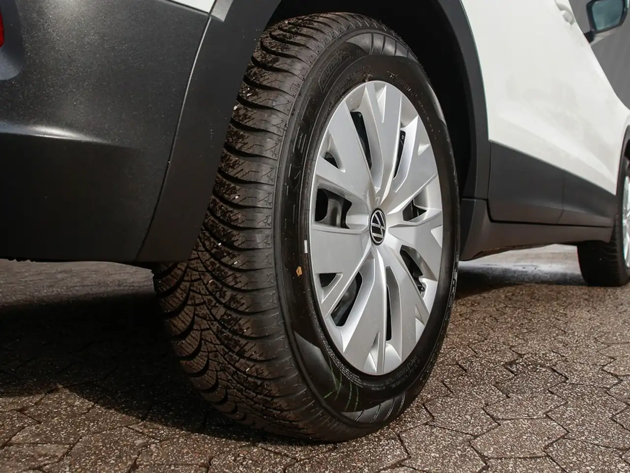 Volkswagen T-Cross 1.0 TSI 5