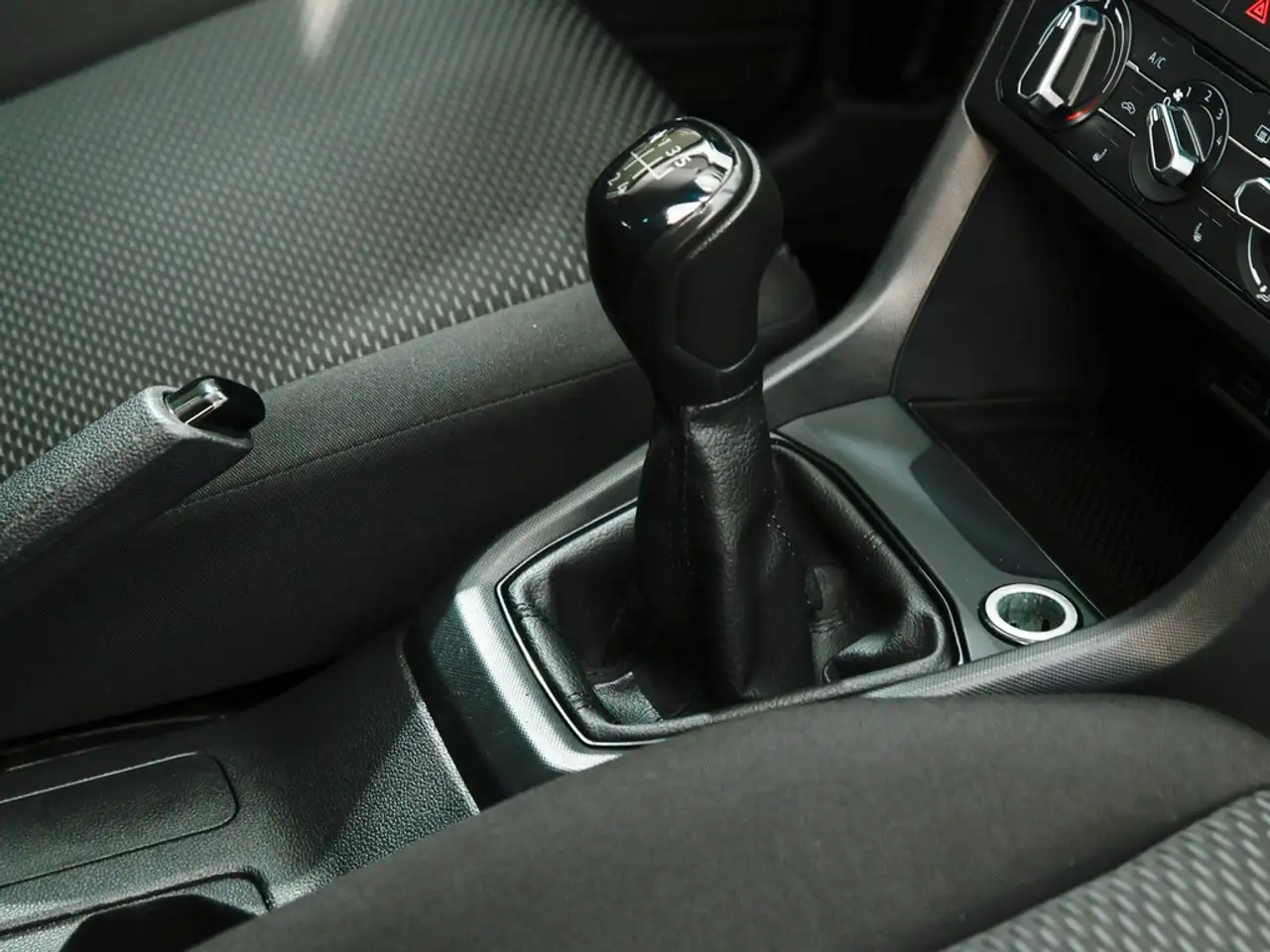 Volkswagen T-Cross 1.0 TSI 9