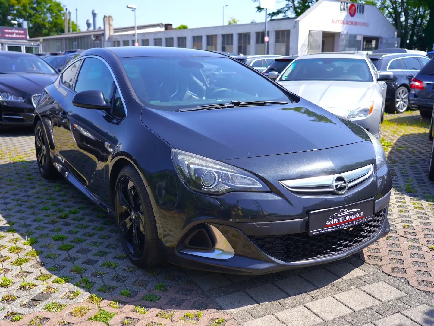 Opel Astra J GTC OPC Turbo RECARO~BREMBO~Black*94TKM* Noir - 1