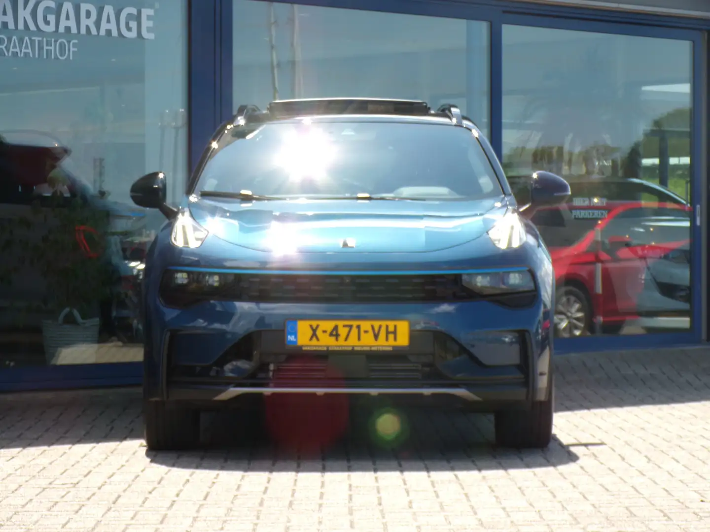 Lynk & Co 01 1.5, Trekhaak / Full LED / Elektr. Schuifdak / Cam Blauw - 2