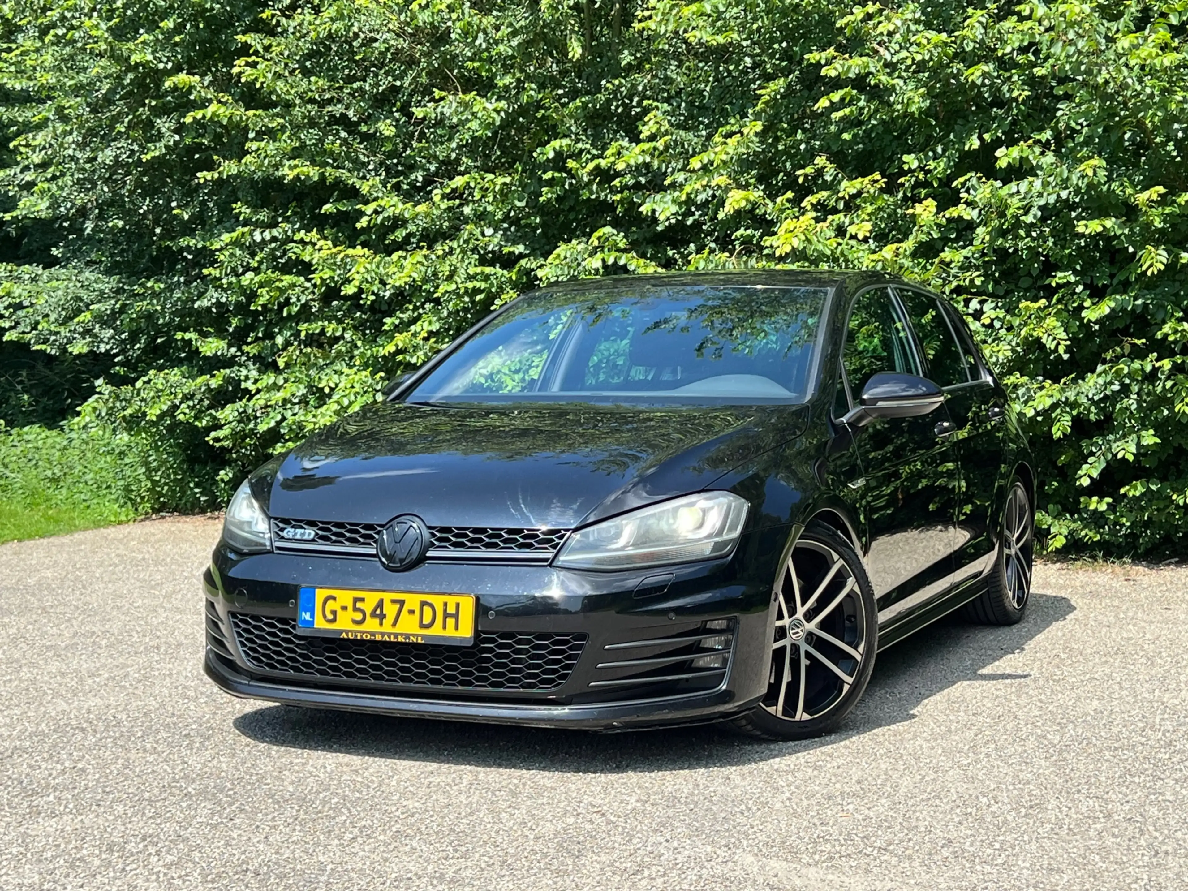 Volkswagen Golf GTD 2.0 TDI | Cruise + Clima + Navi + Soundbox — photo 6