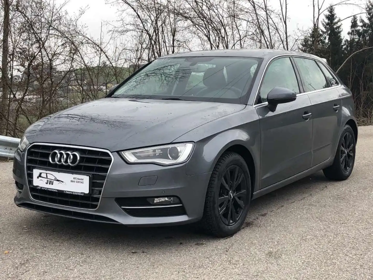 Audi A3 Sportback,Service+Pickerl NEU Grau - 1