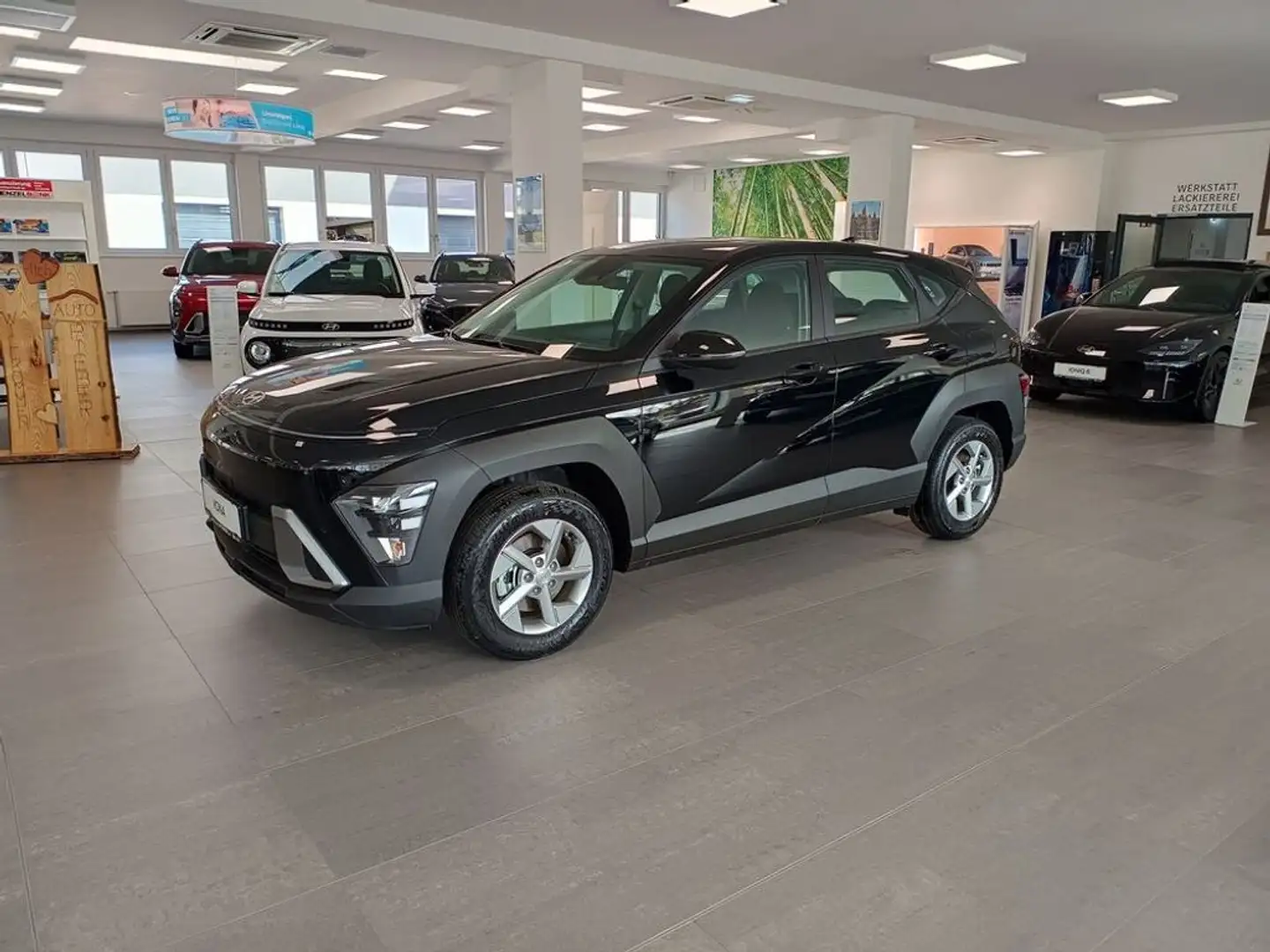 Hyundai KONA Hybrid 1,6 GDI Smart Line *LED*Navi*Klima* Zwart - 2