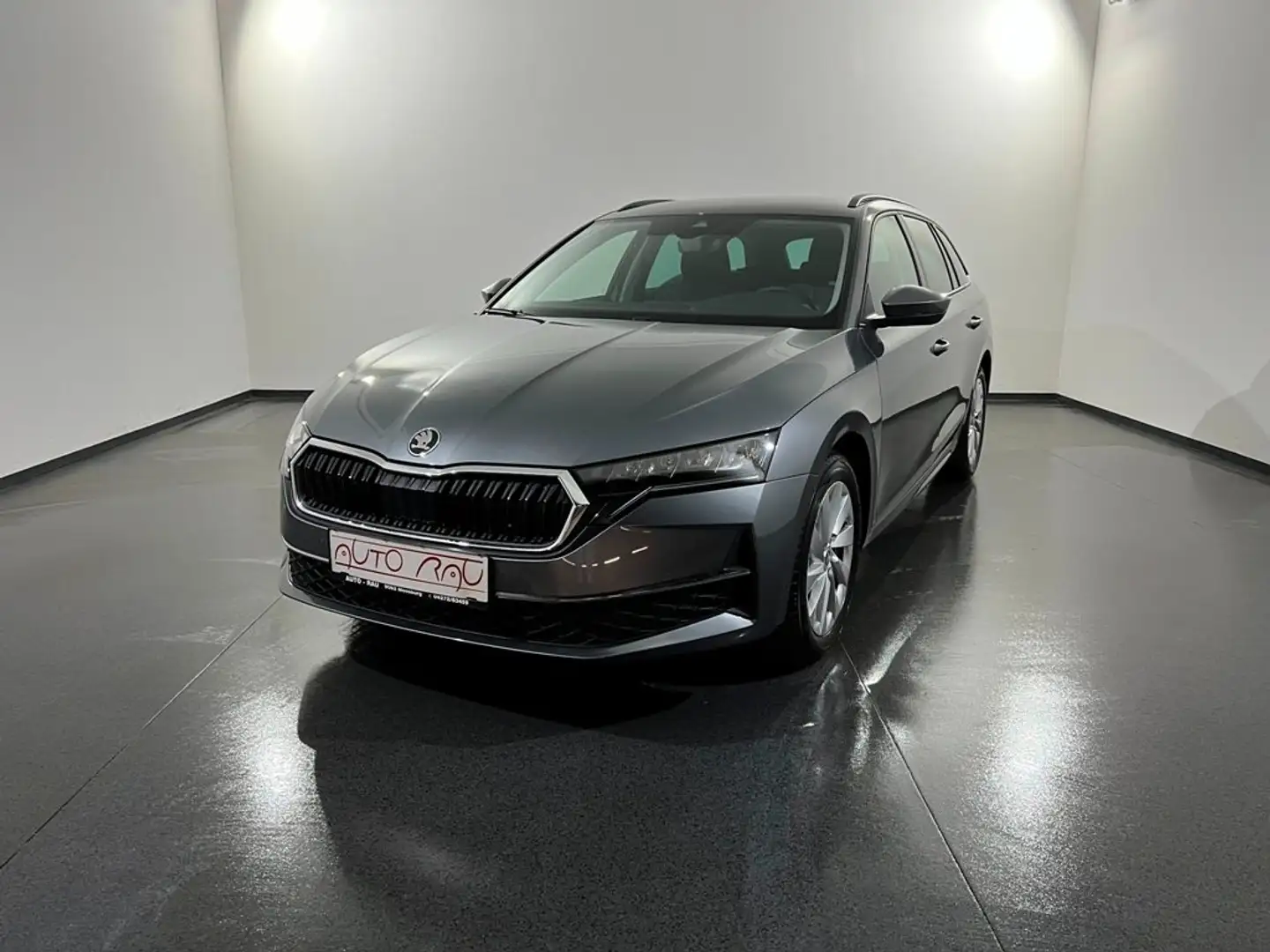 Skoda Octavia Com. 1.5 TSI Selection *LED*ACC*RFK*NAVI* Grau - 2