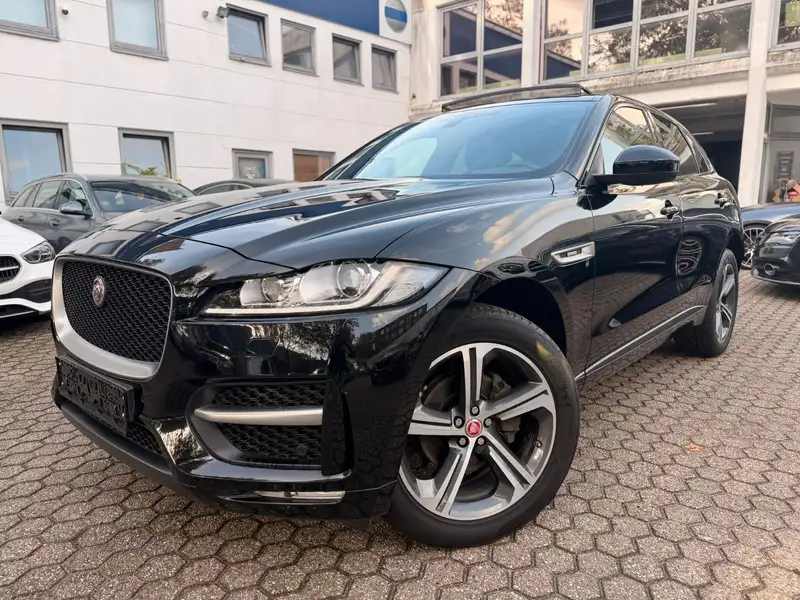 JAGUAR F-pace